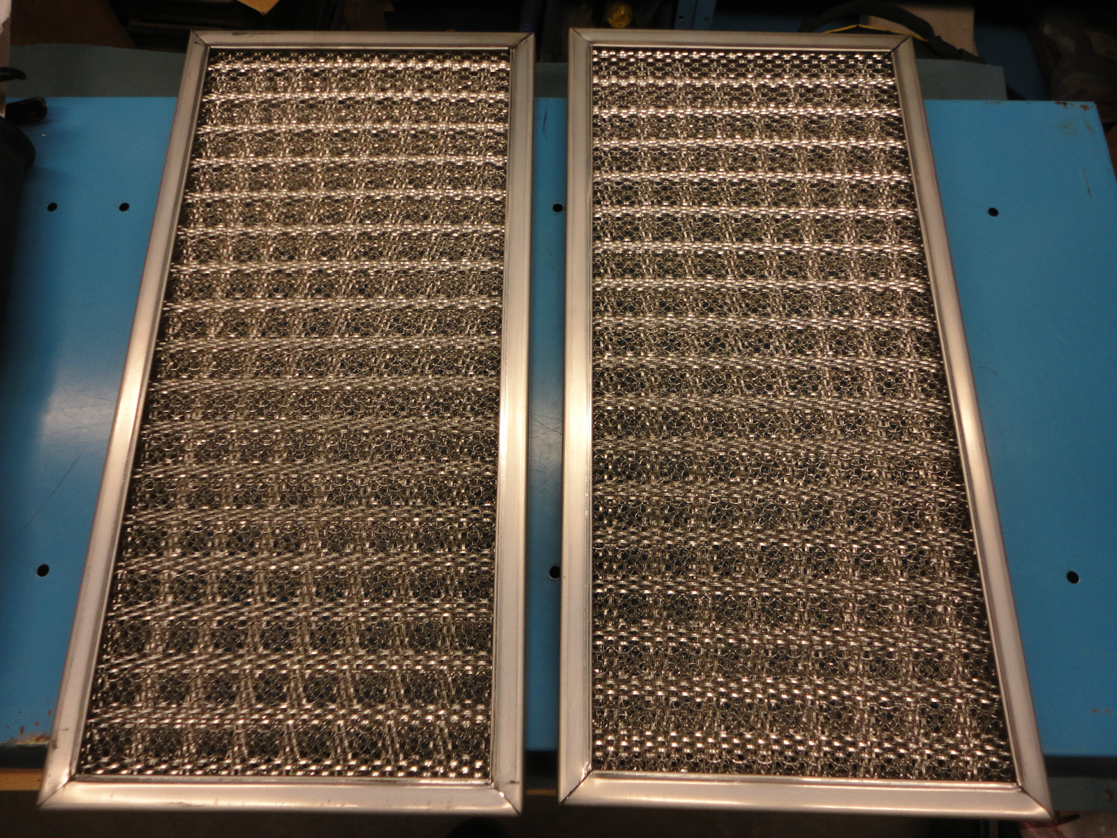 New, 2 Count Case, Washable Galvanized Steel Mesh Filters, 10" x 20" x 2" 4C405