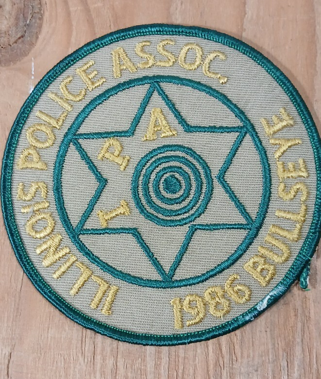 Illinois Police Association Bullseye 1986 Shoulder Patch