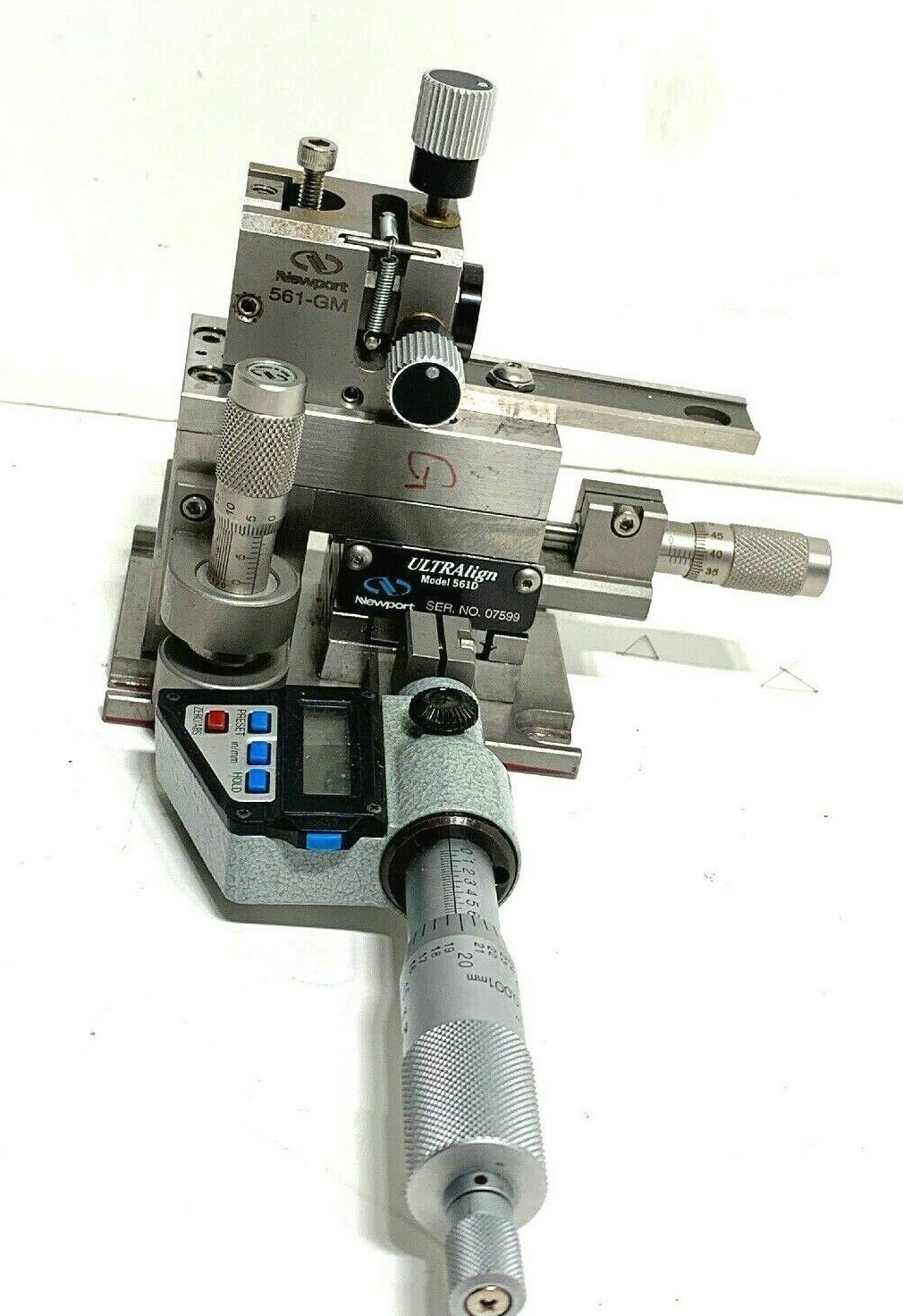 Newport Alignment Stage, ULTRAlign Right-Handed 560D +561-GM Gimbal Positioner