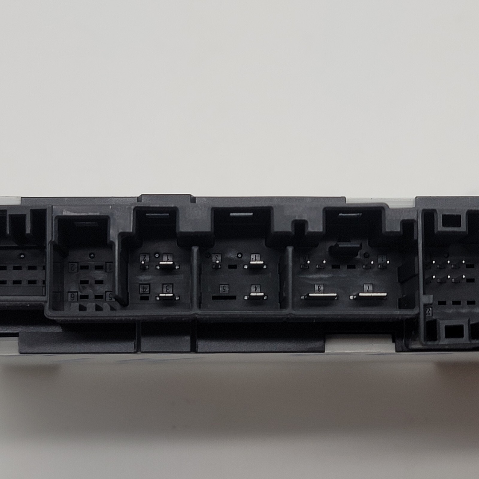 BMW G20 330XI M3 Front Seat Control Module OEM 5B44733
