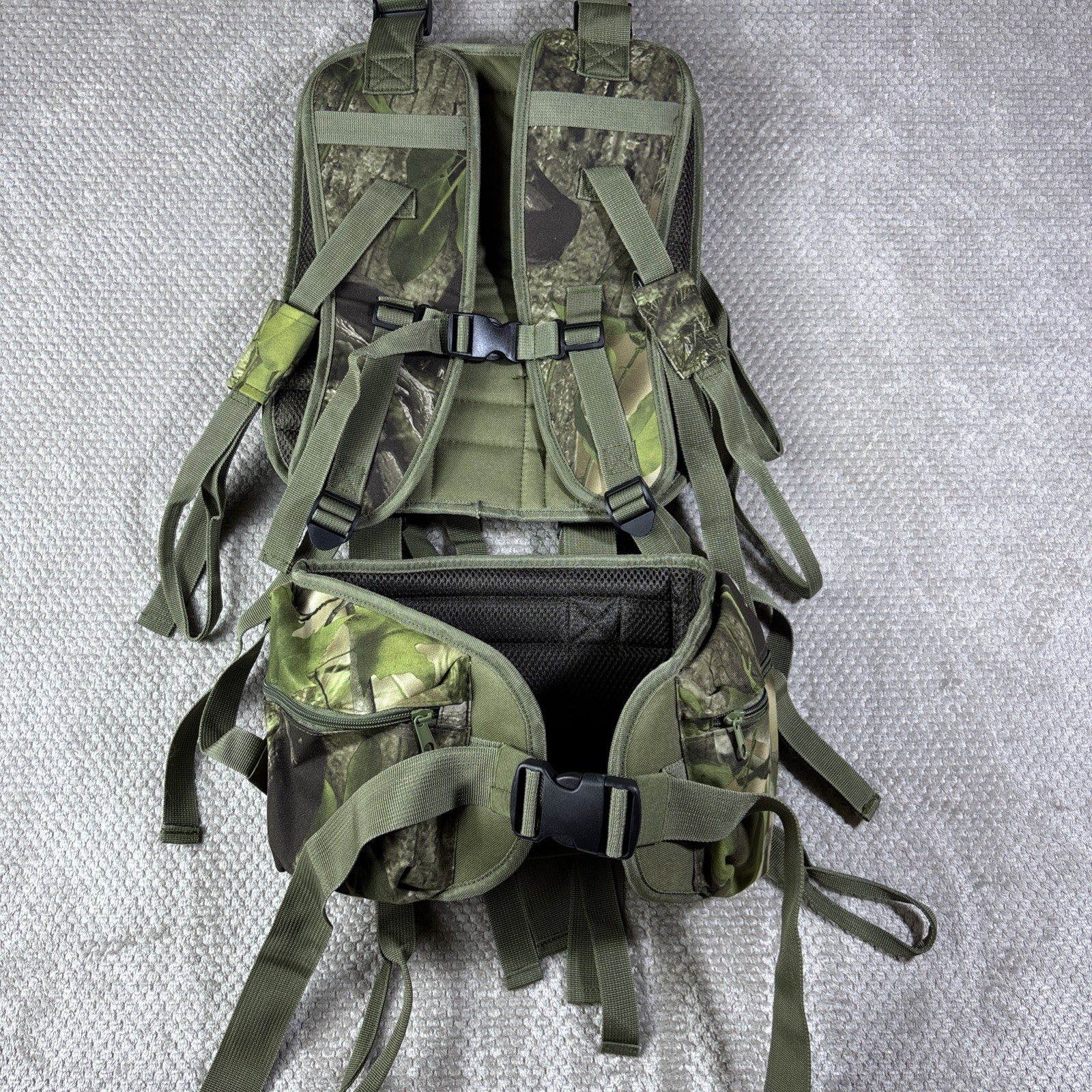 MYDAYS Universal Tree Stand Transport System X15 Fully Adjustable Hunting Camo