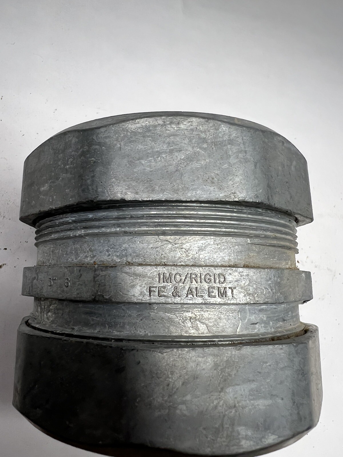 Neer TC-618 Three-Inch 3" EMT Conduit Compression Coupling
