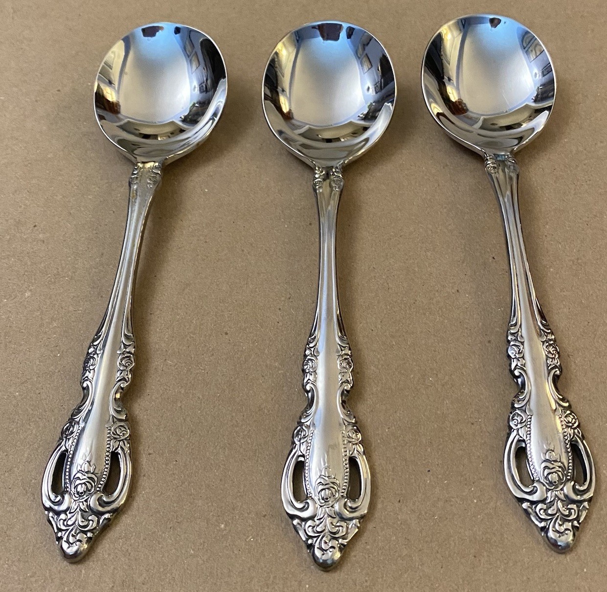 3 Oneida Community Brahms Stainless 6 7/8” Round Gumbo Soup Spoon Flatware