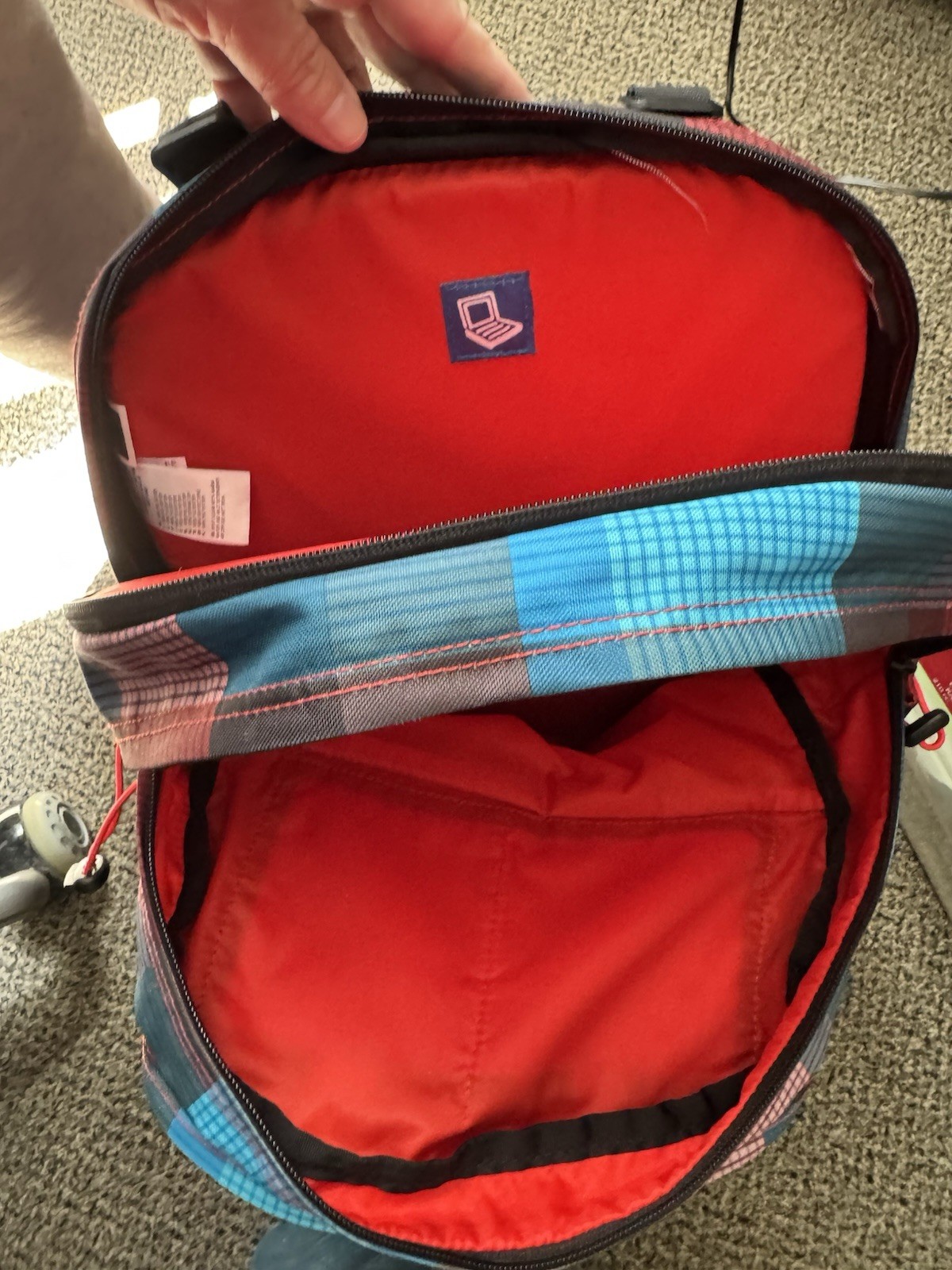 North Face Backpack Colorful Multi Plaid 9 Pockets For Computer & Gear Mesh Back