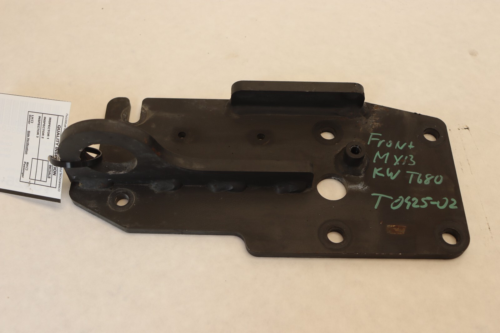 2013-2020 KENWORTH T680 PACCAR MX-13 FRONT LIFTING HOOK BRACKET MOUNT OEM