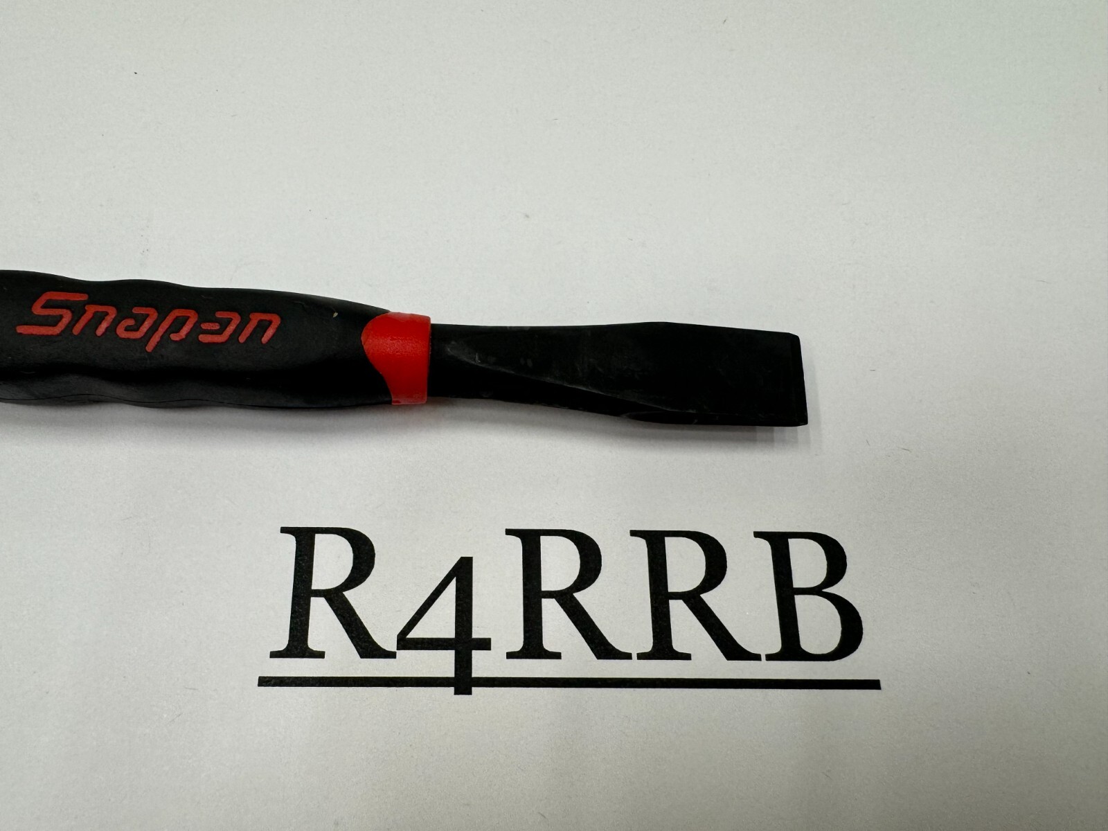 Snap-on Tools SPAIN NEW RED Soft Grip 1/2" Flat Edge Chisel PCSG816R