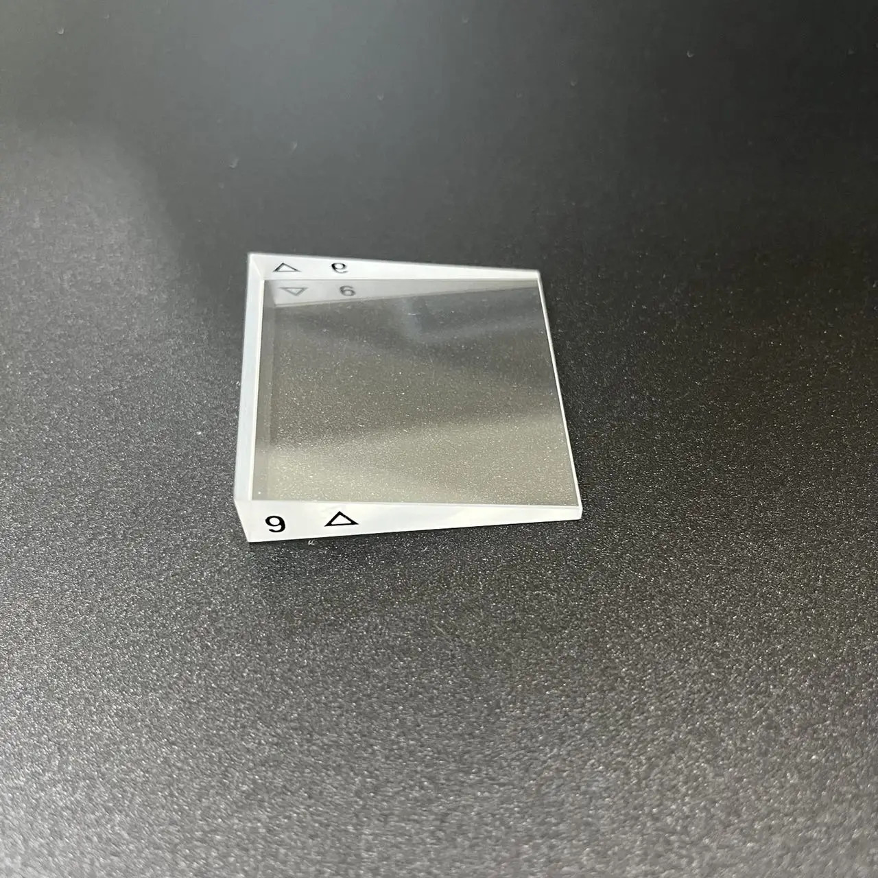 7 degrees Optical Wedge Prism for Ophthalmic Strabismus Prisms Glass Lens