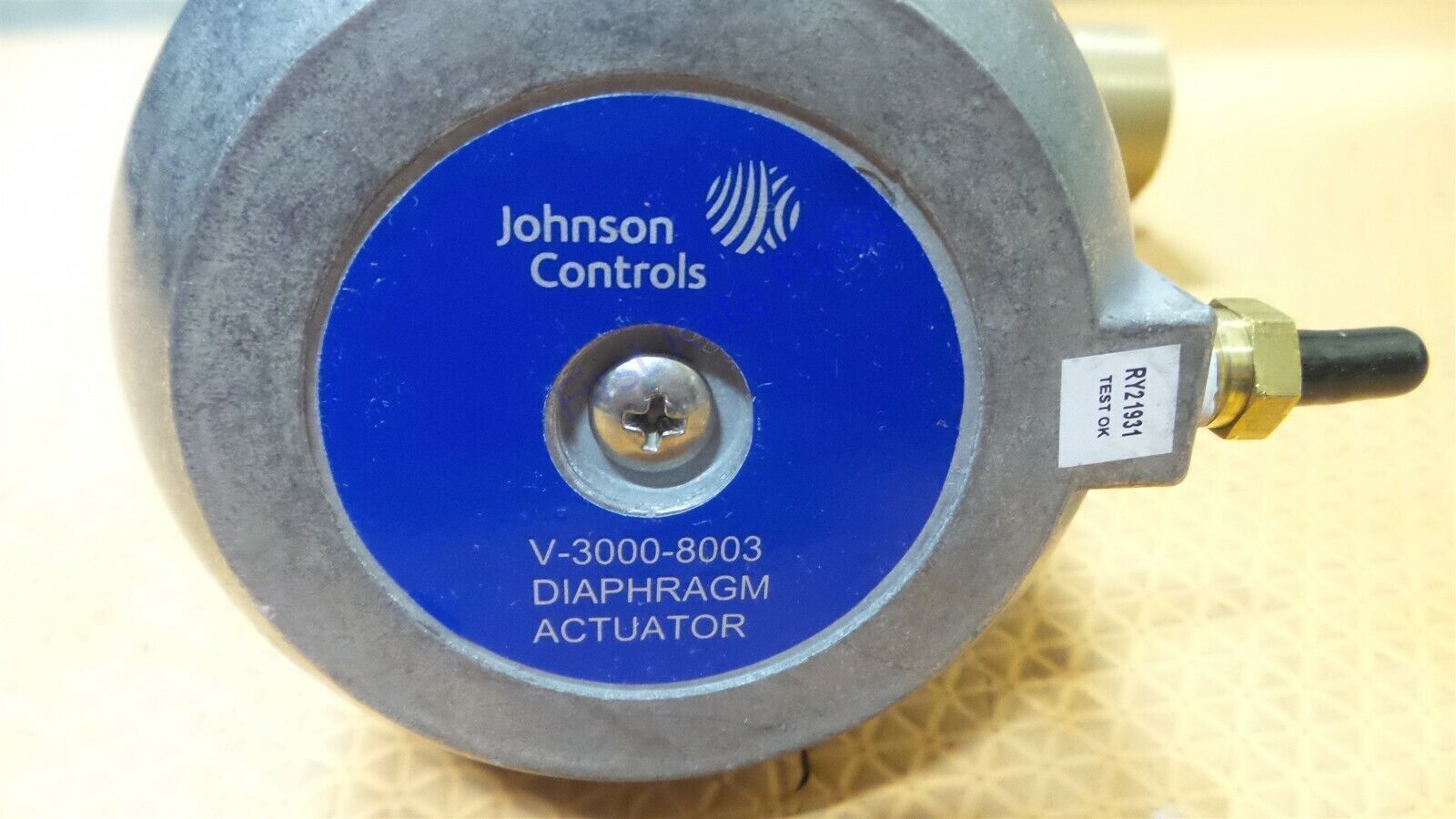 Johnson Controls VG7251PT+3003D Globe Valve Actuator VG7251PT3003D 1-1/4" Spring
