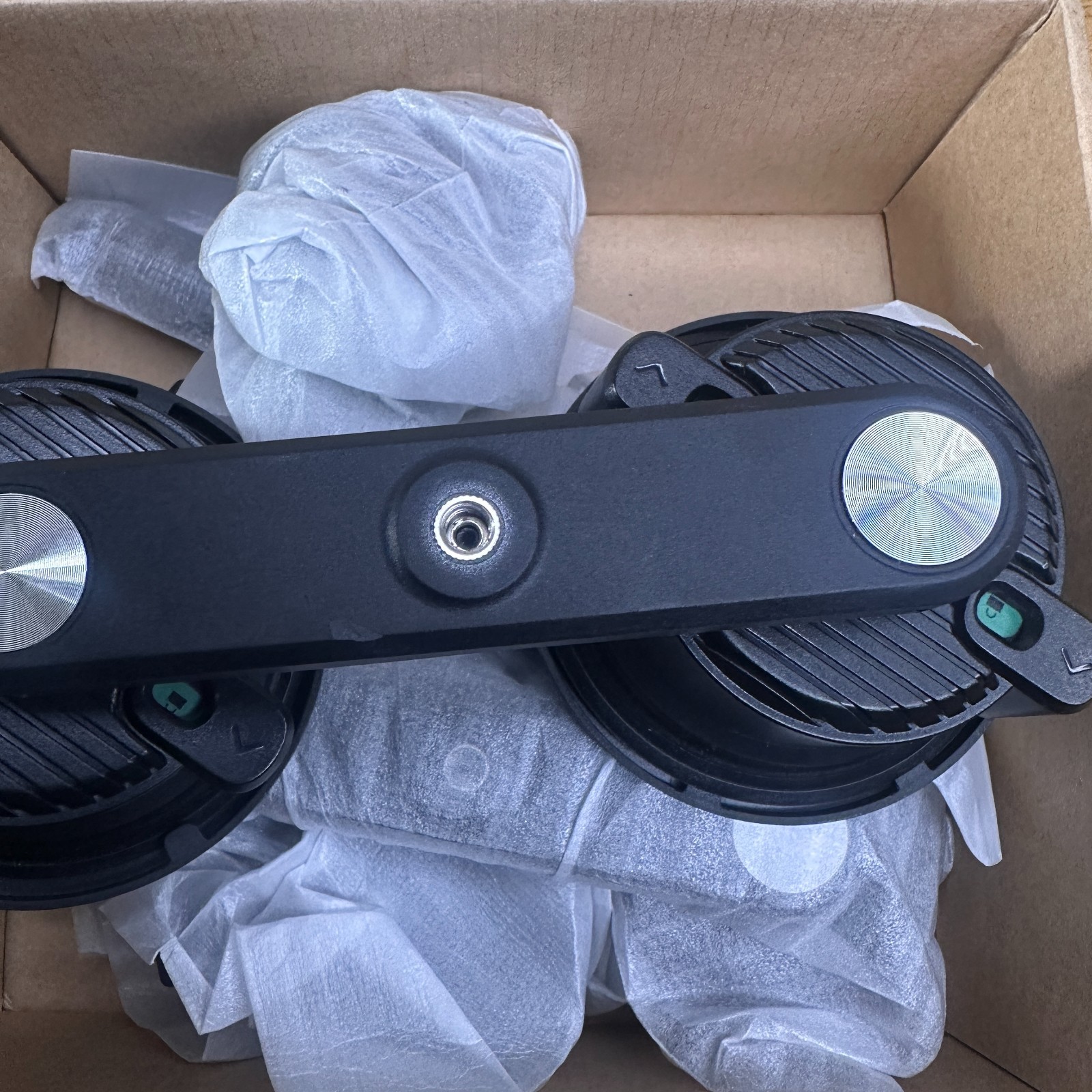 Maectech Four Suction Cup Car Mount Camera Rig Stabilizer New Open Box