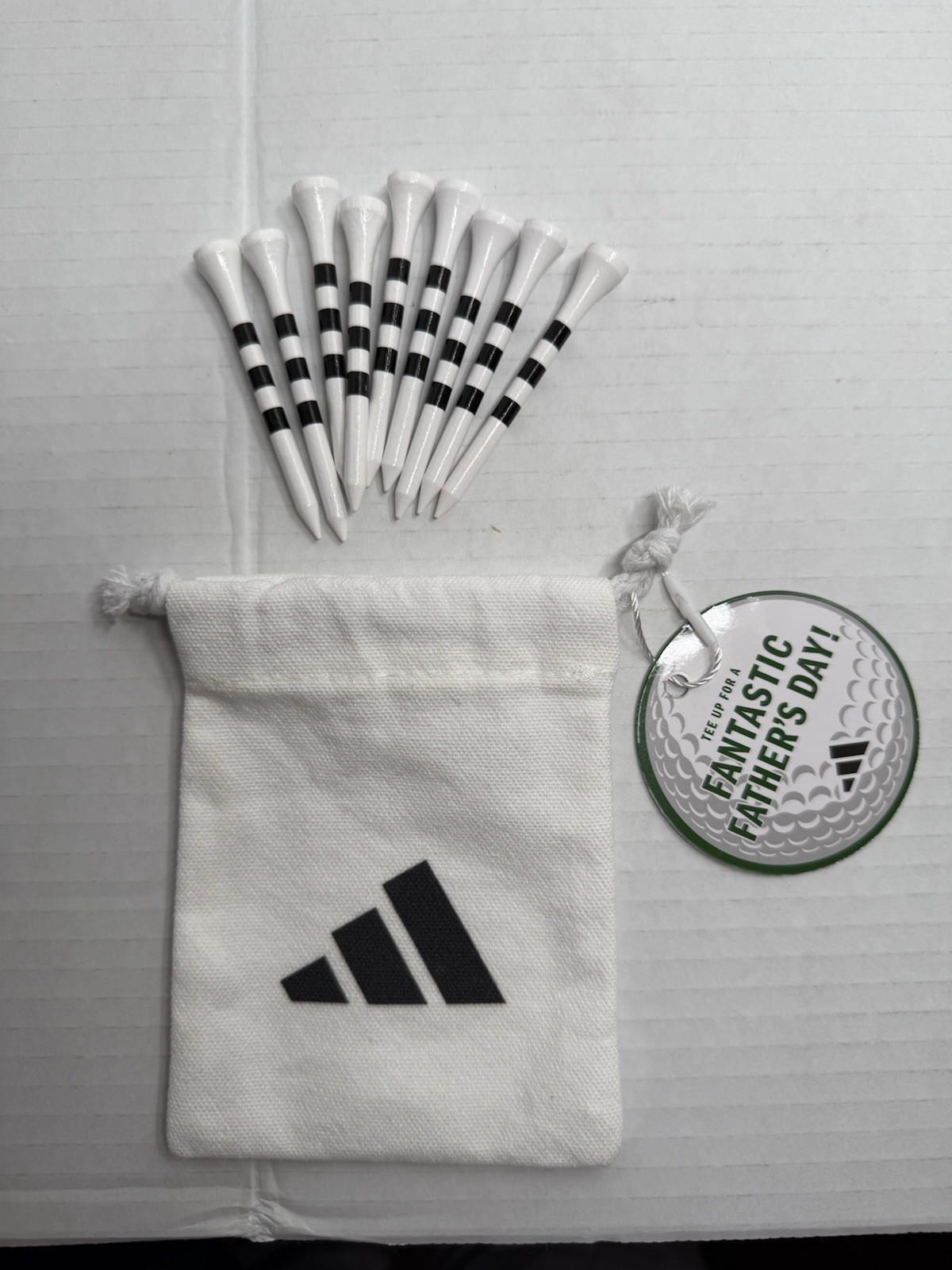 New adidas Limited Edition Fathers Day Wooden Golf Tees 9 Tees + Bag