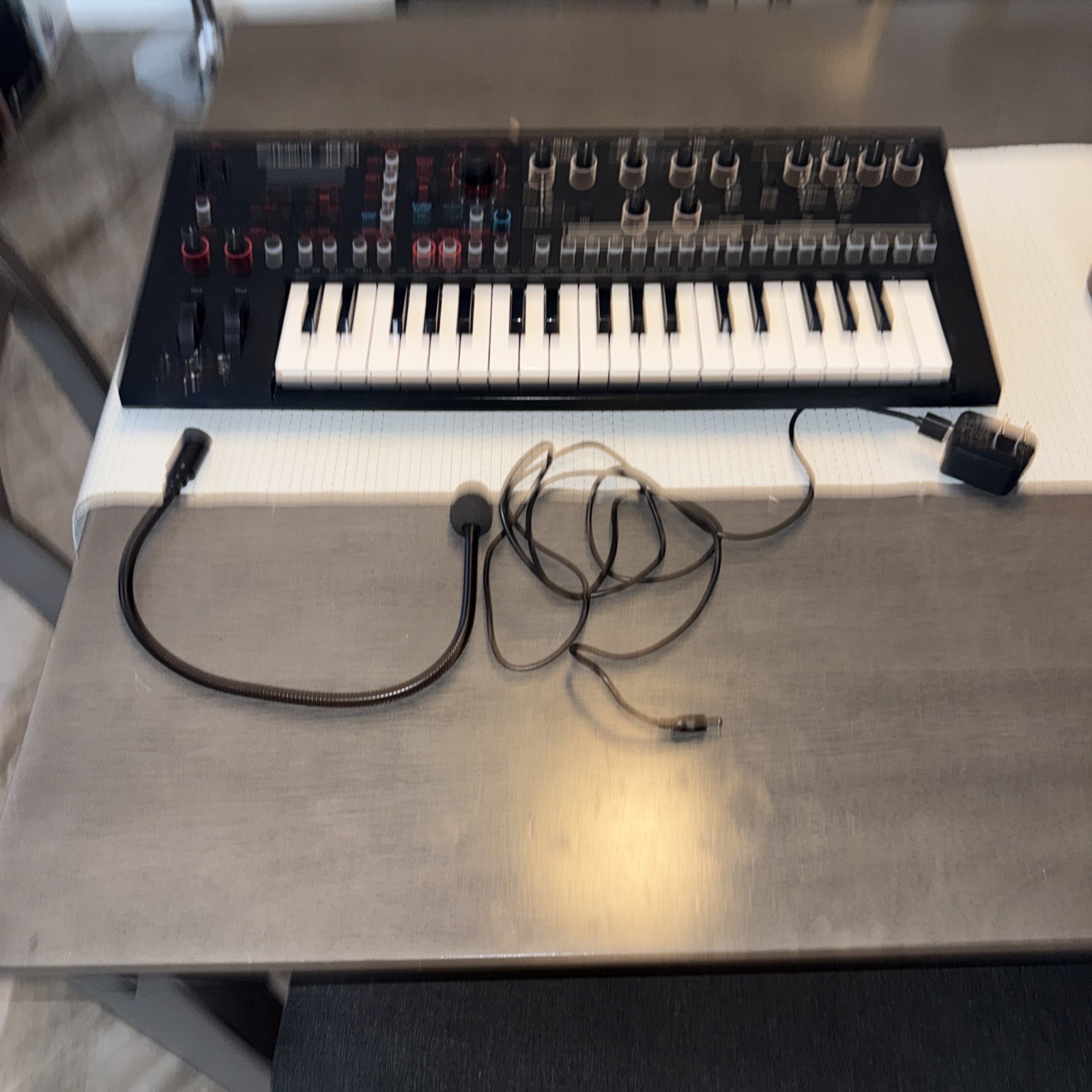 Roland JD-Xi 37-Key Analog/Digital Synth 4-Part Multitimbral USB Audio PH9