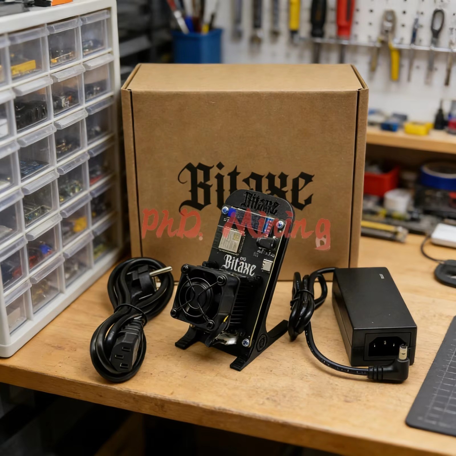 BITAXE GAMMA Solo Bitcoin Miner – Modern Crypto Mining Device