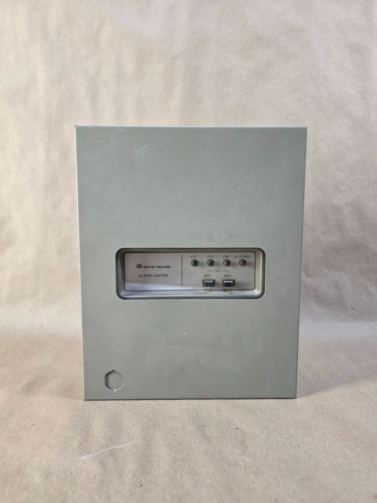 Vintage Radio Shack Safe House Burglar Alarm Center Model #49-450