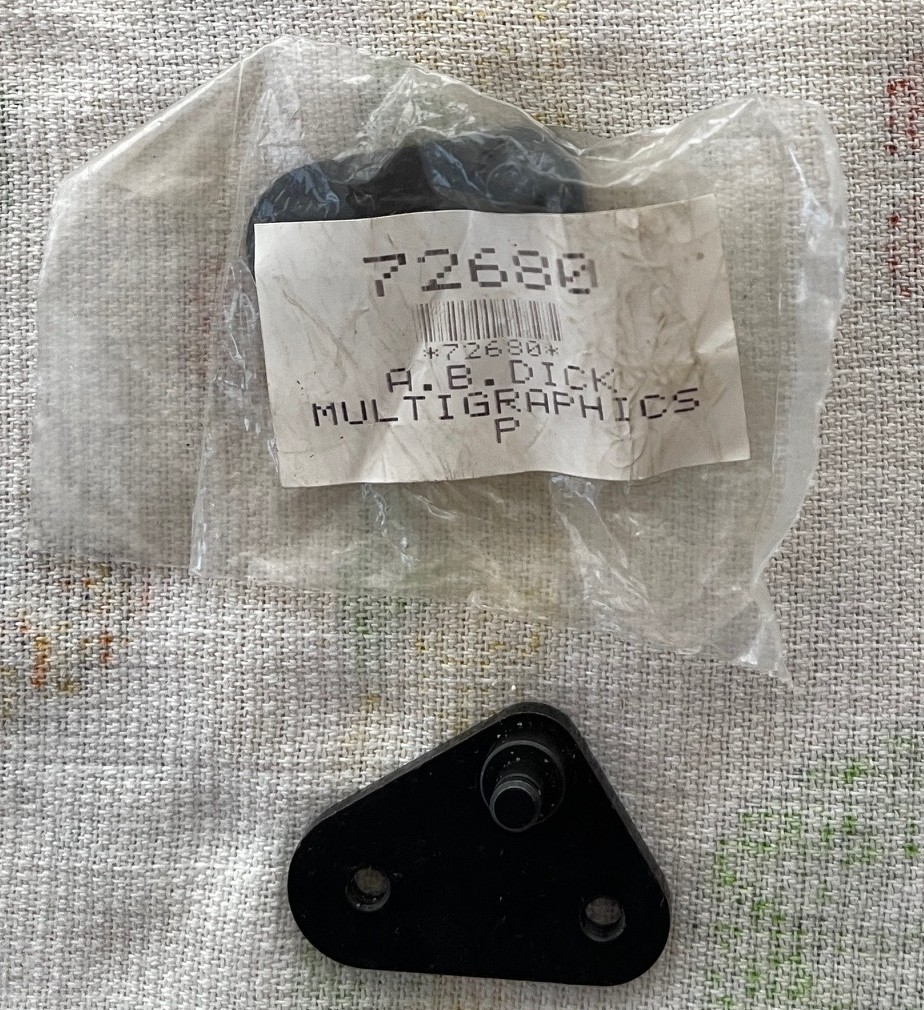 NEW AB Dick CLUTCH SPRING ADJ. PLATE FOR  360-375-9800  P 366 / A 72680 OEM PART