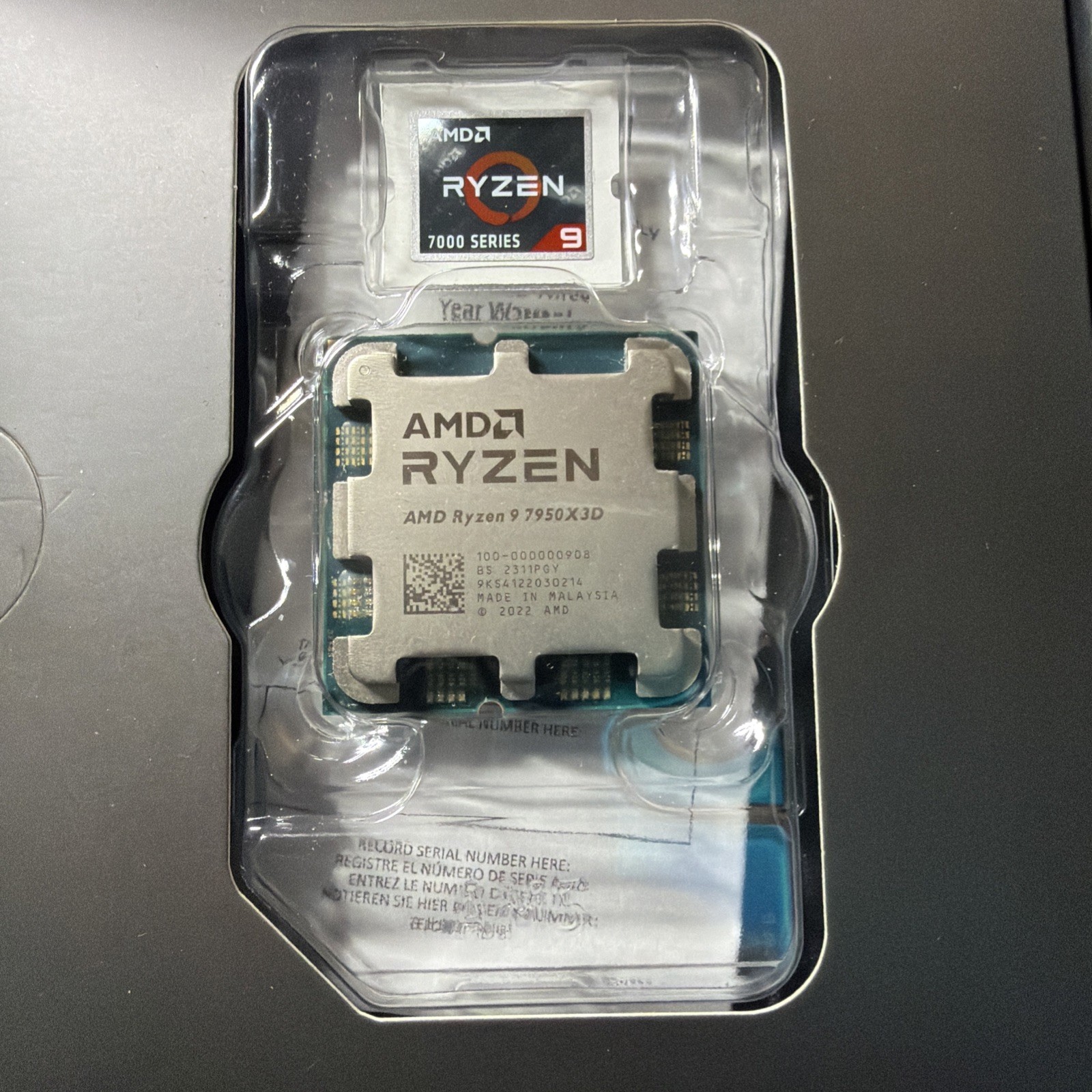 AMD Ryzen 9 7950X3D 16-Core 4.2GHz Socket AM5 128MB L3 (100-100000908WOF)