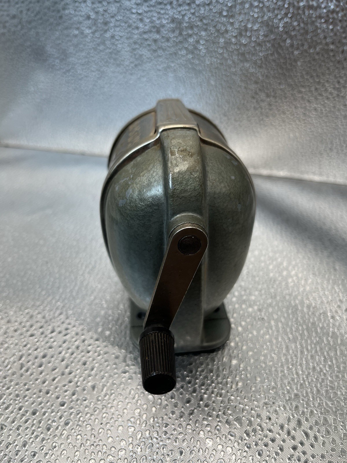 Boston KS Pencil Sharpener 8 Hole Manual Wall / Desk Mount TESTED WORKS