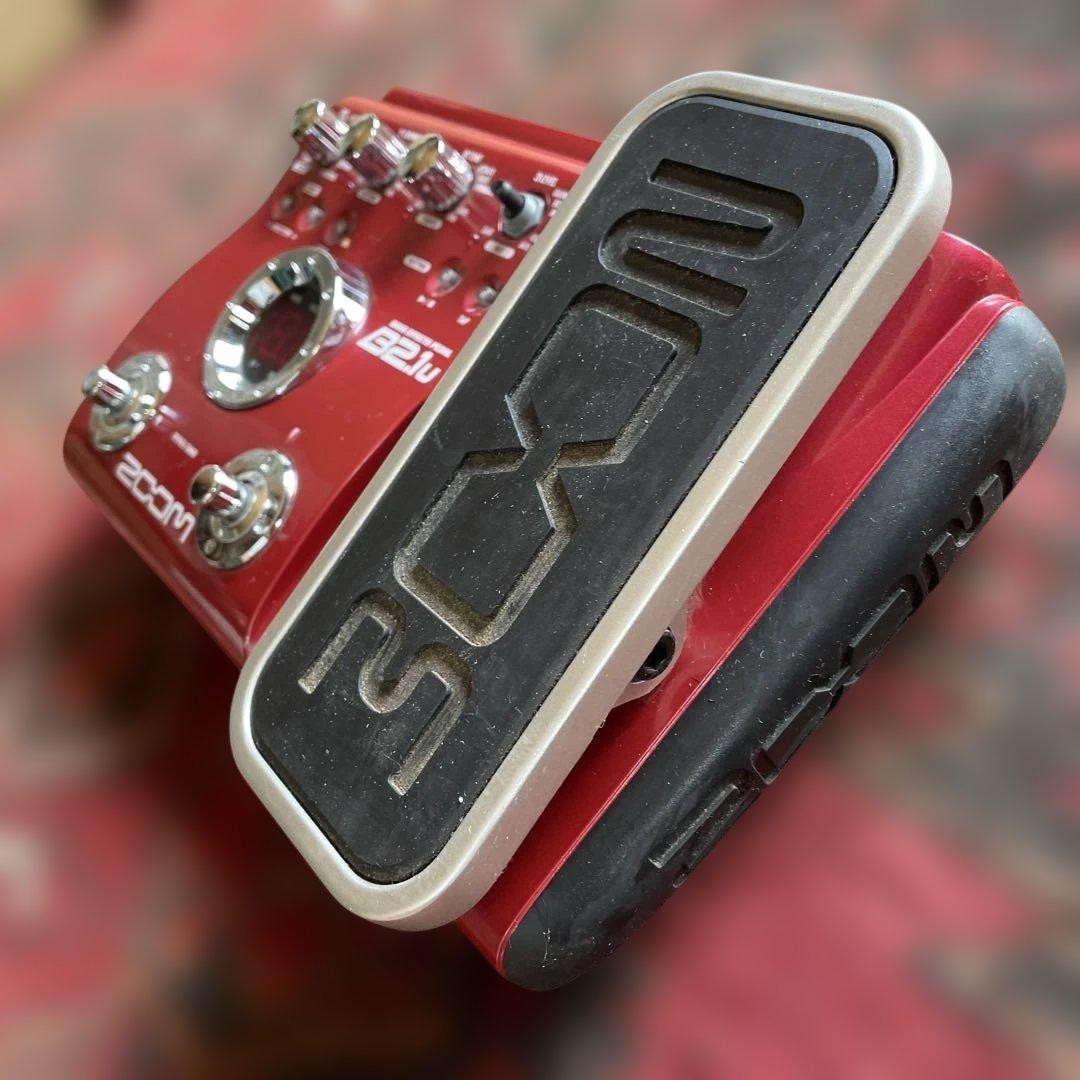 Zoom B2.1u Bass Effects Pedal, Used, Missing Knob, Untested