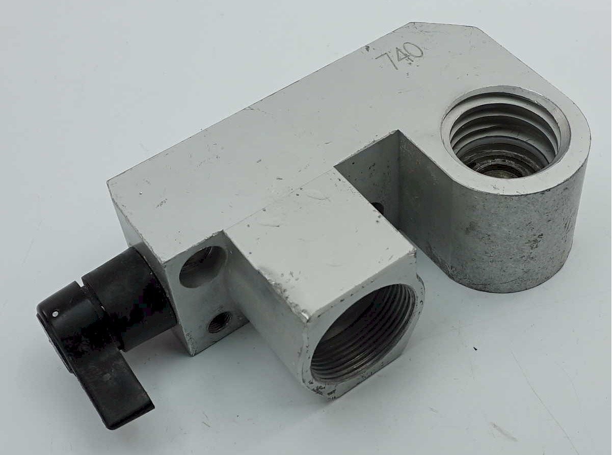 GENUINE/OEM Titan 800-453 Block Pump Manifold