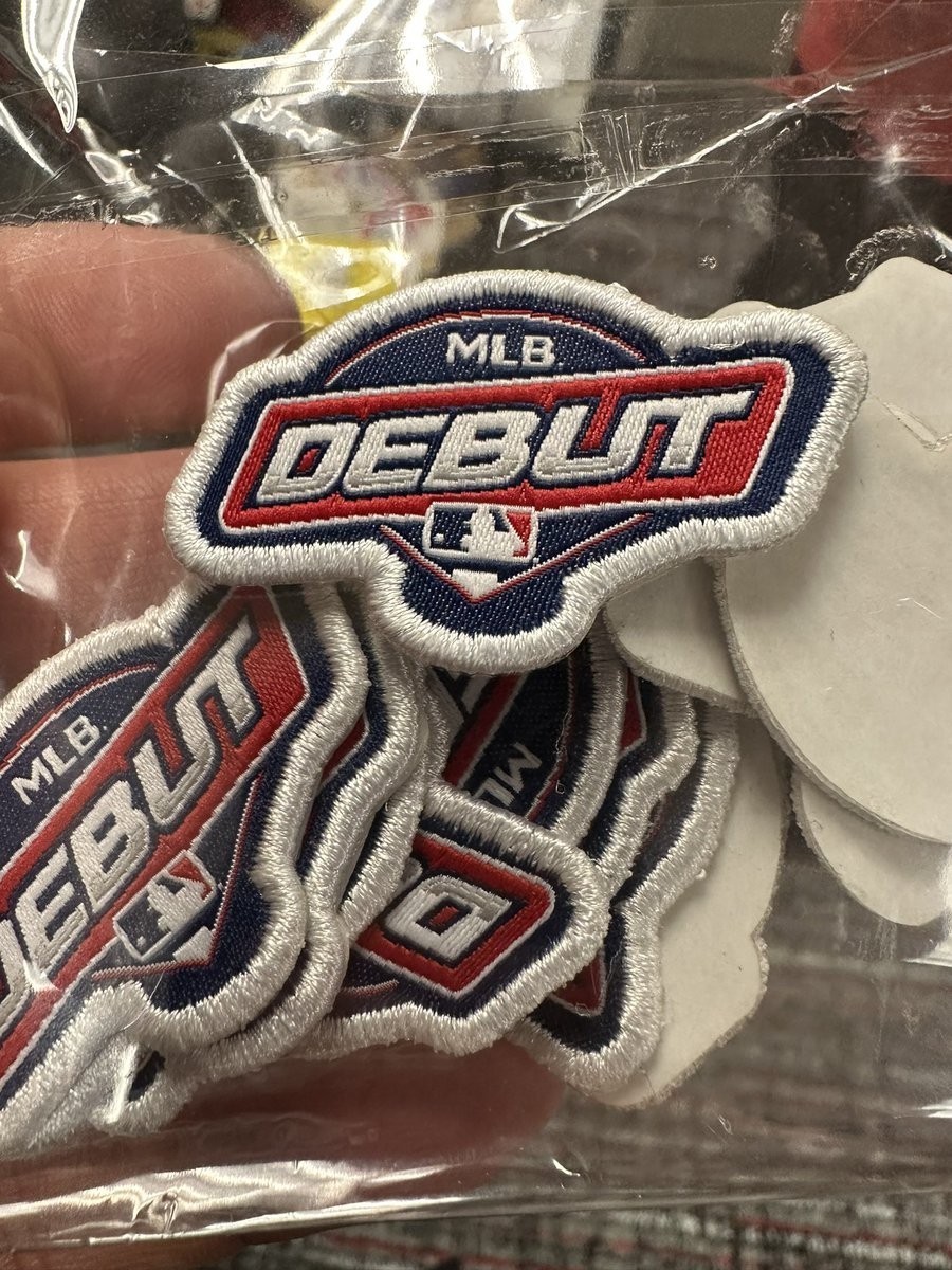 MLB NFL NBA DOMAIN NAME DebutPatch.com DebutPatches.com 1/1 Topps DEBUT PATCH 🔥
