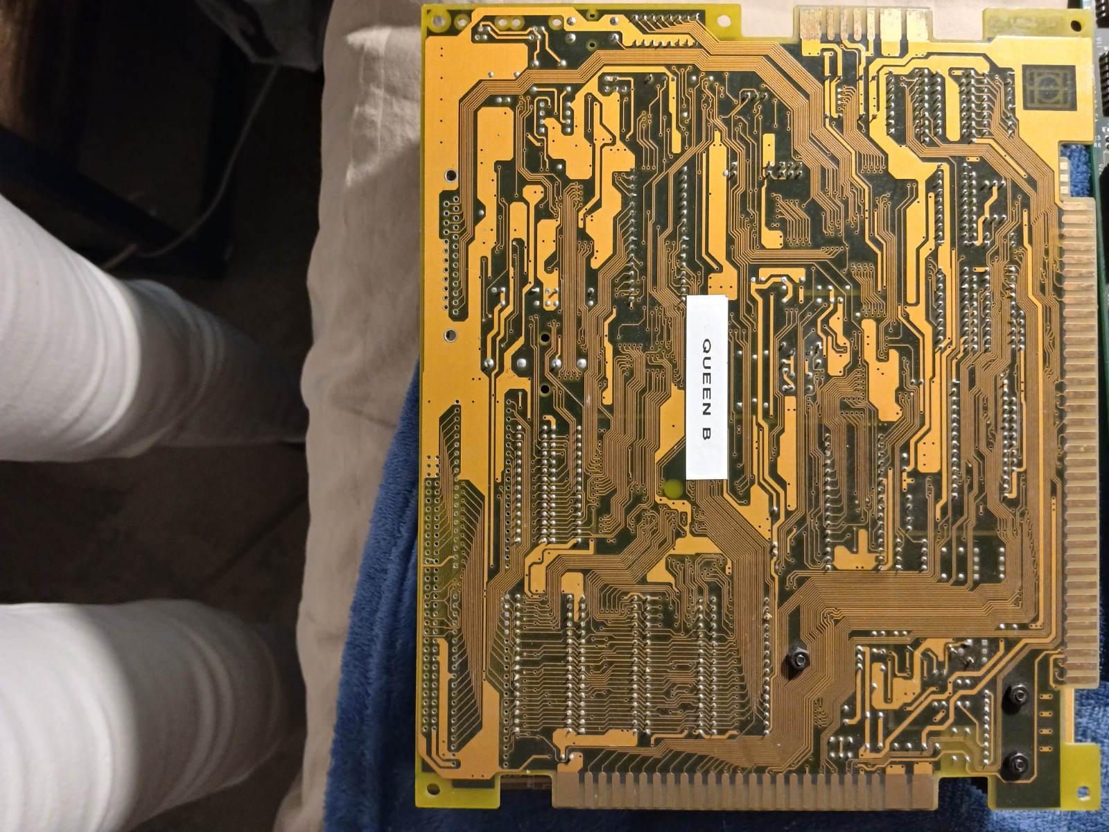 Subsino Queen Bee 8-Liner Arcade PCB (Tested)
