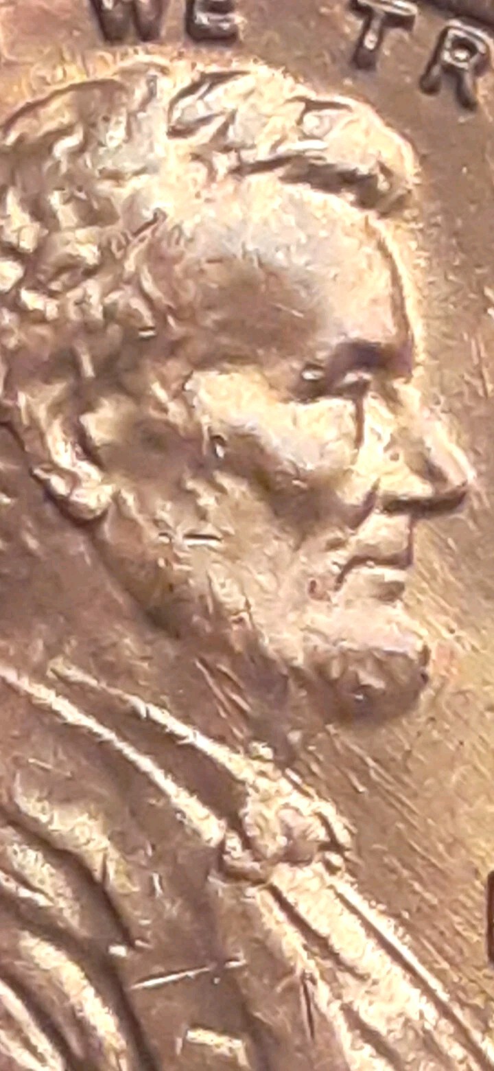 1982 Lincoln Cent Large Date DDO Off Centered Strike BU Red Error Coin