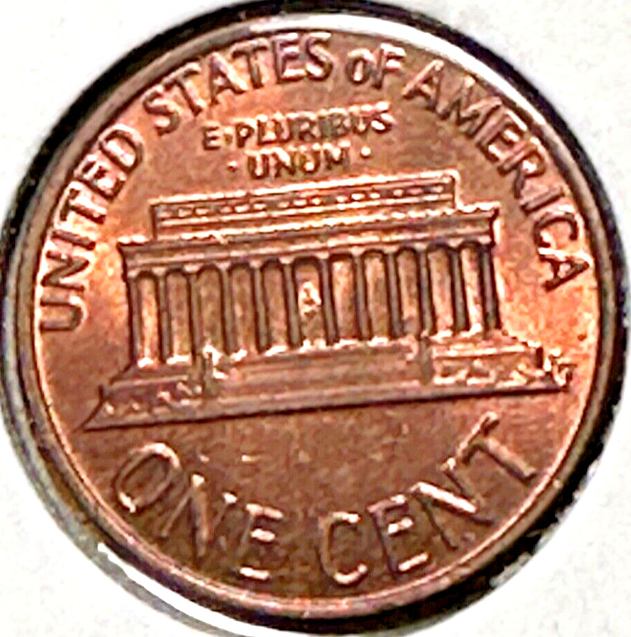 1977 Lincoln Memorial Cent Red Color