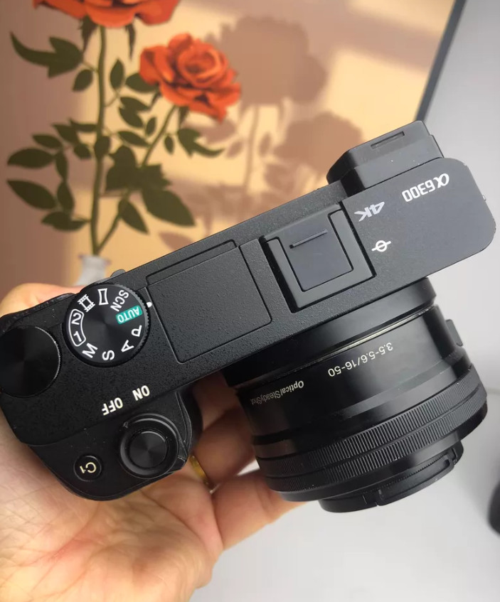 Sony Alpha A6300 24 50Mm 4K 24Mp F3.5 210Mm 2MP Mirrorless Digital