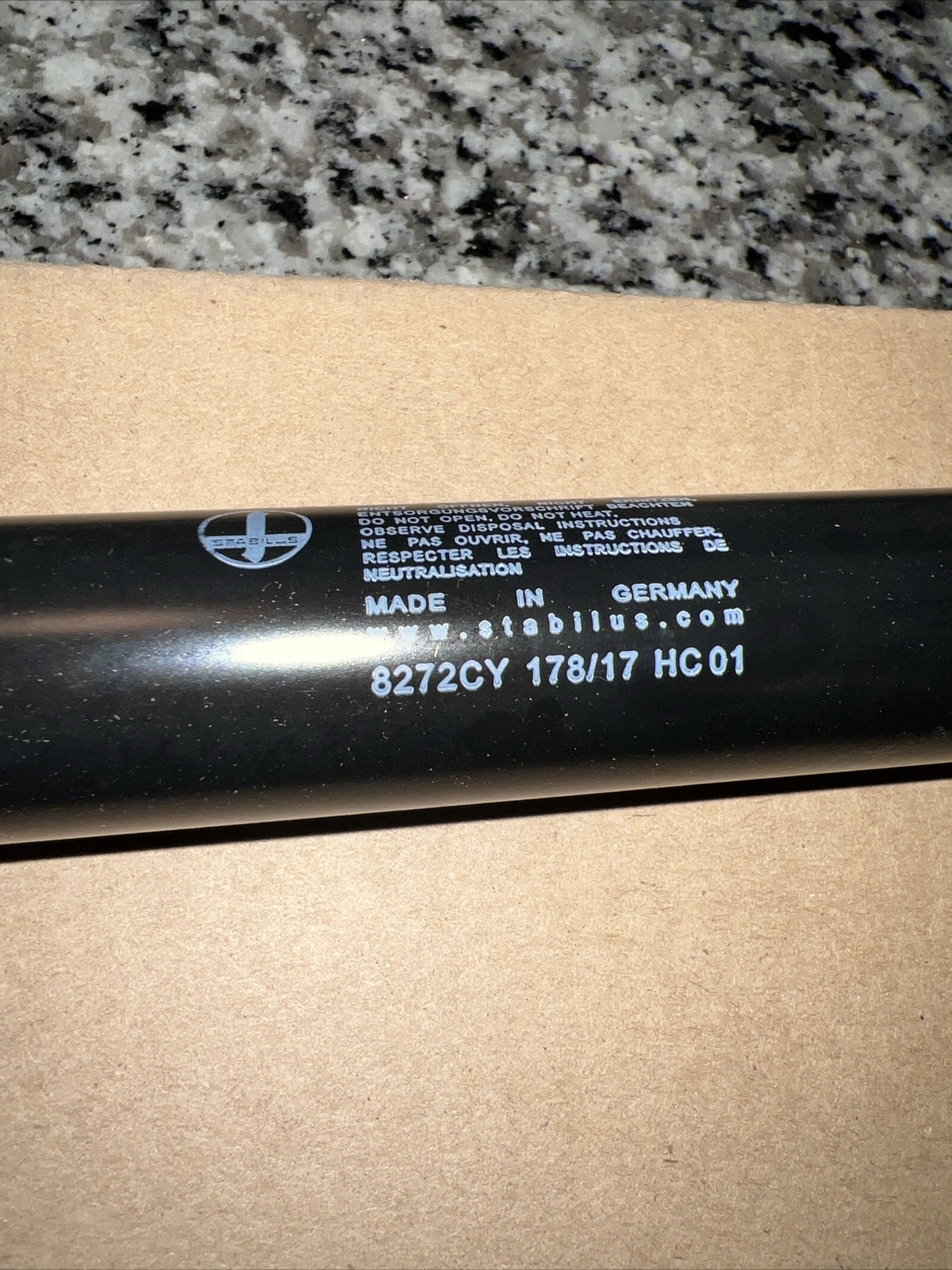 Qty 1 Stabilus SG203003 Mercedes Steering Damper For W140 1992-94 Cars
