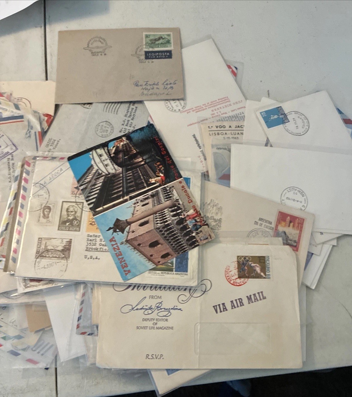 Large Box Of Foreign Cover All Foreign No USA Fee British 300 Plus Covers Box Do