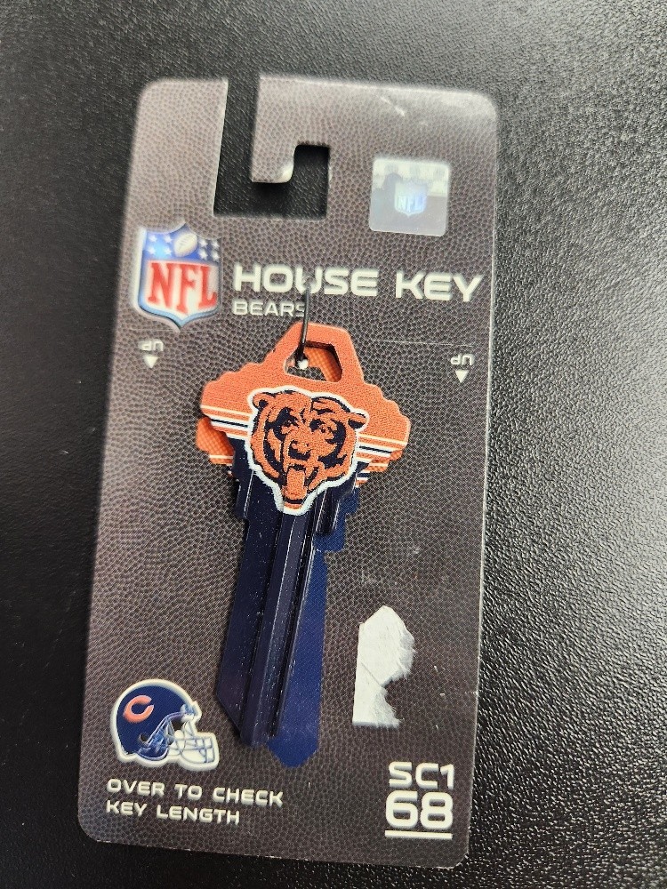 SMALL NFL CHICAGO BEARS SCHLAGE SC1 KEYBLANK - READ DETAILS BELOW