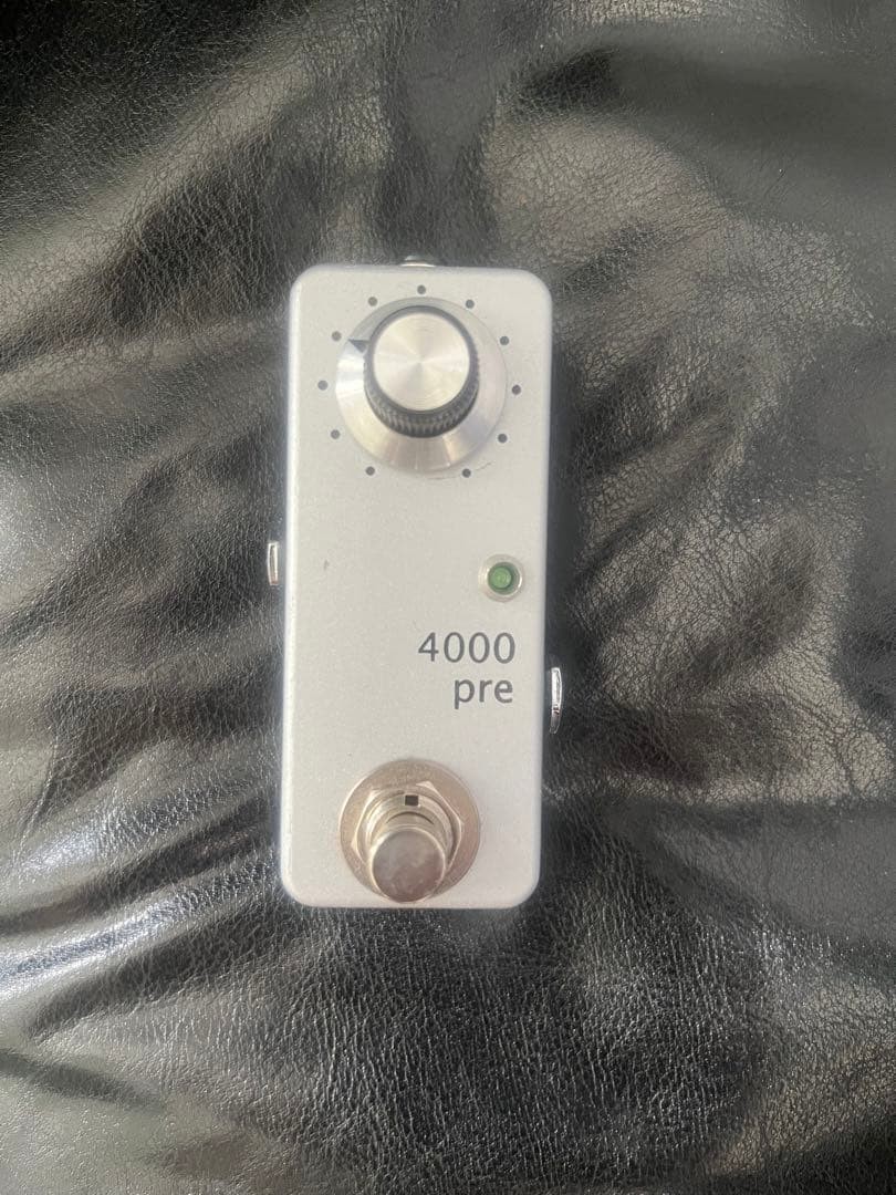 Zahnrad 4000pre Silver Bass Preamp Booster Pedal 1-Knob Used