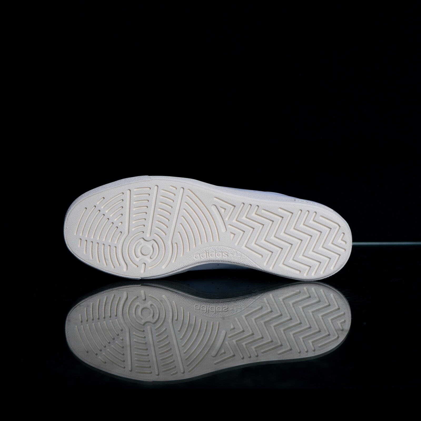 Adidas Nora Men’s Sneaker Skateboarding Shoe White Athletic Trainers #269