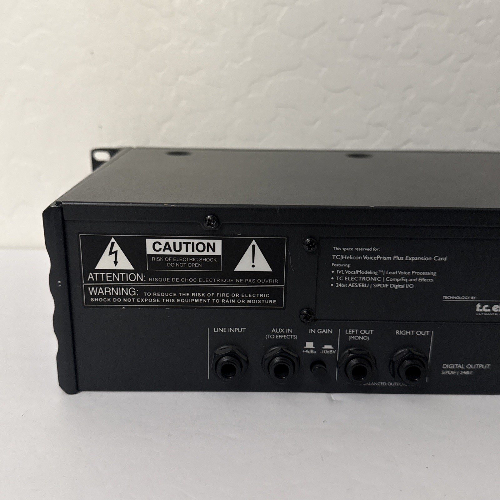 TC Helicon Voice Prism Plus Vocal Processor