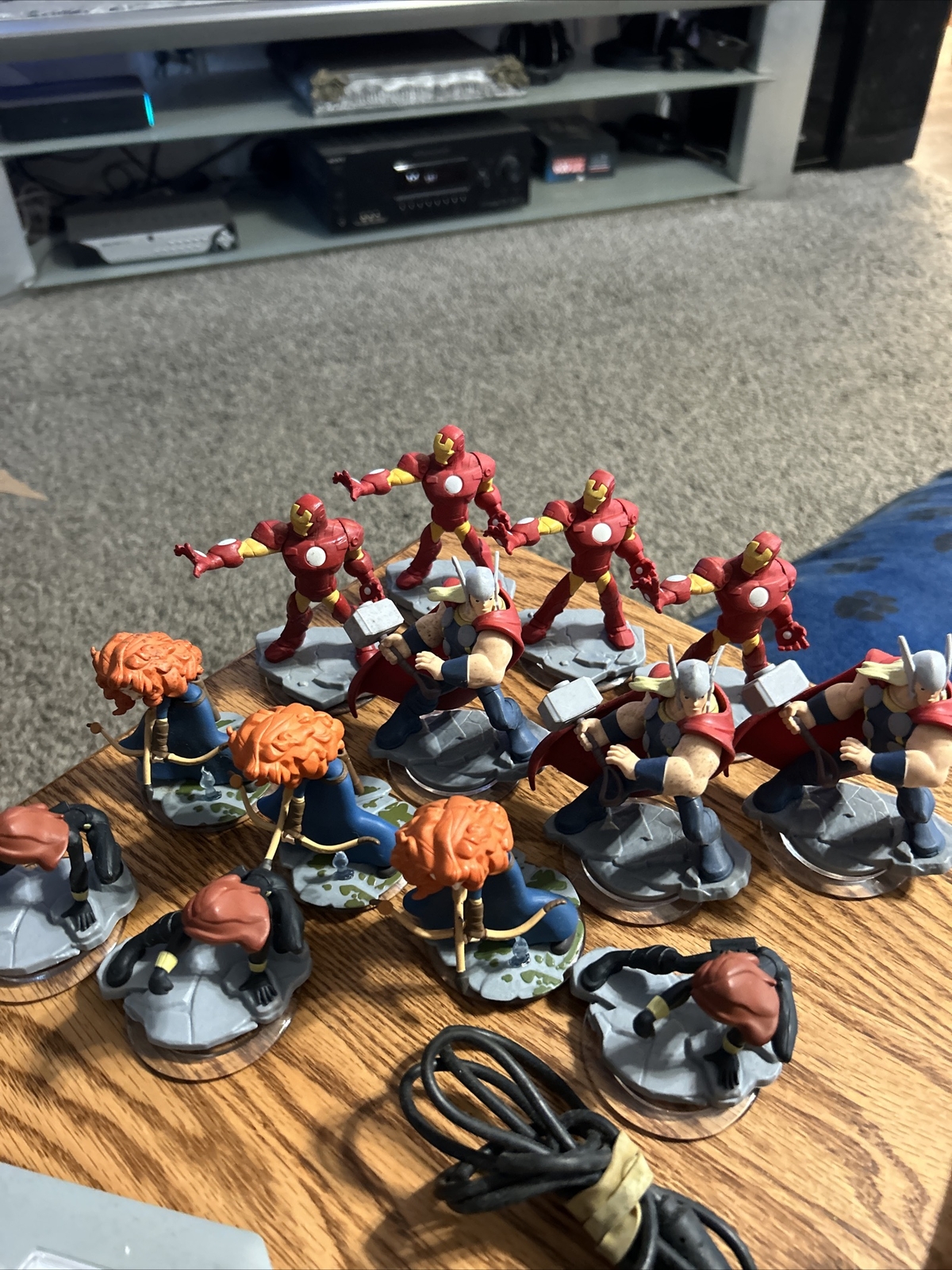 Disney infinity lot bundle - 25 Characters, 3 Crystals And 3 Portal bases