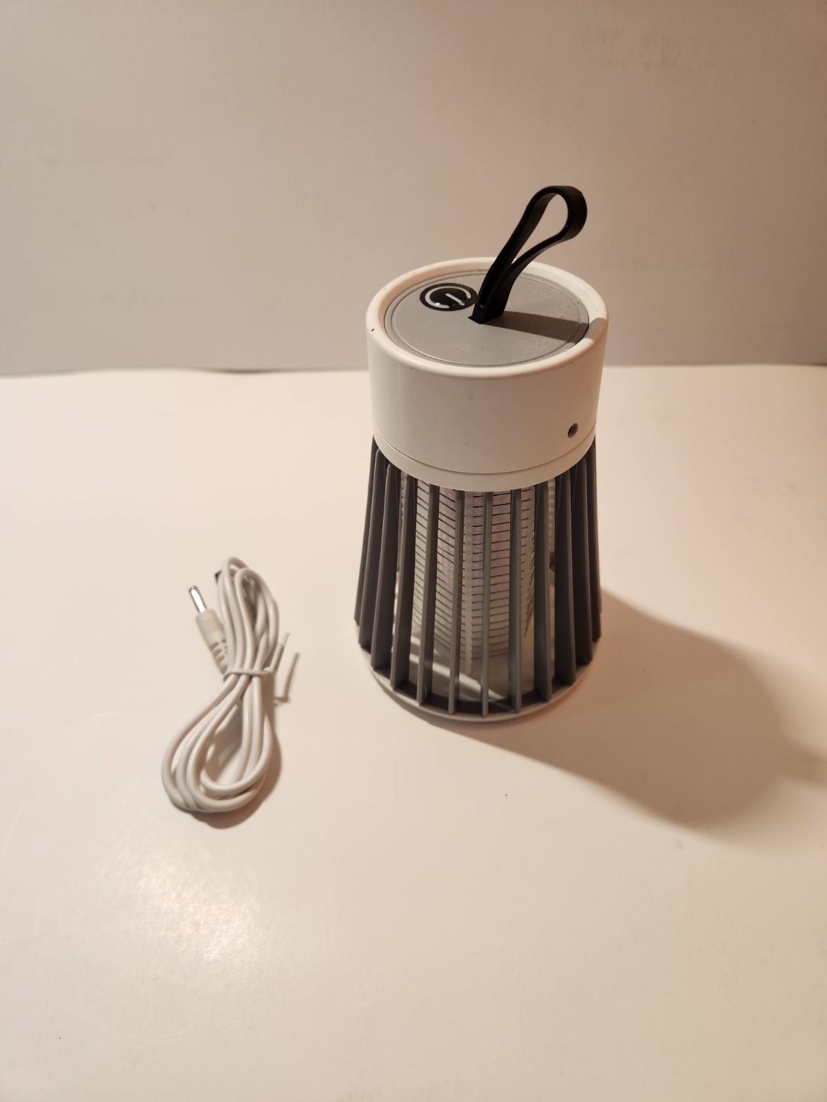 Ozzi Mozzie UV Mosquito Lamp Zapper USB Rechargeable Indoor Outdoor Bug Trap