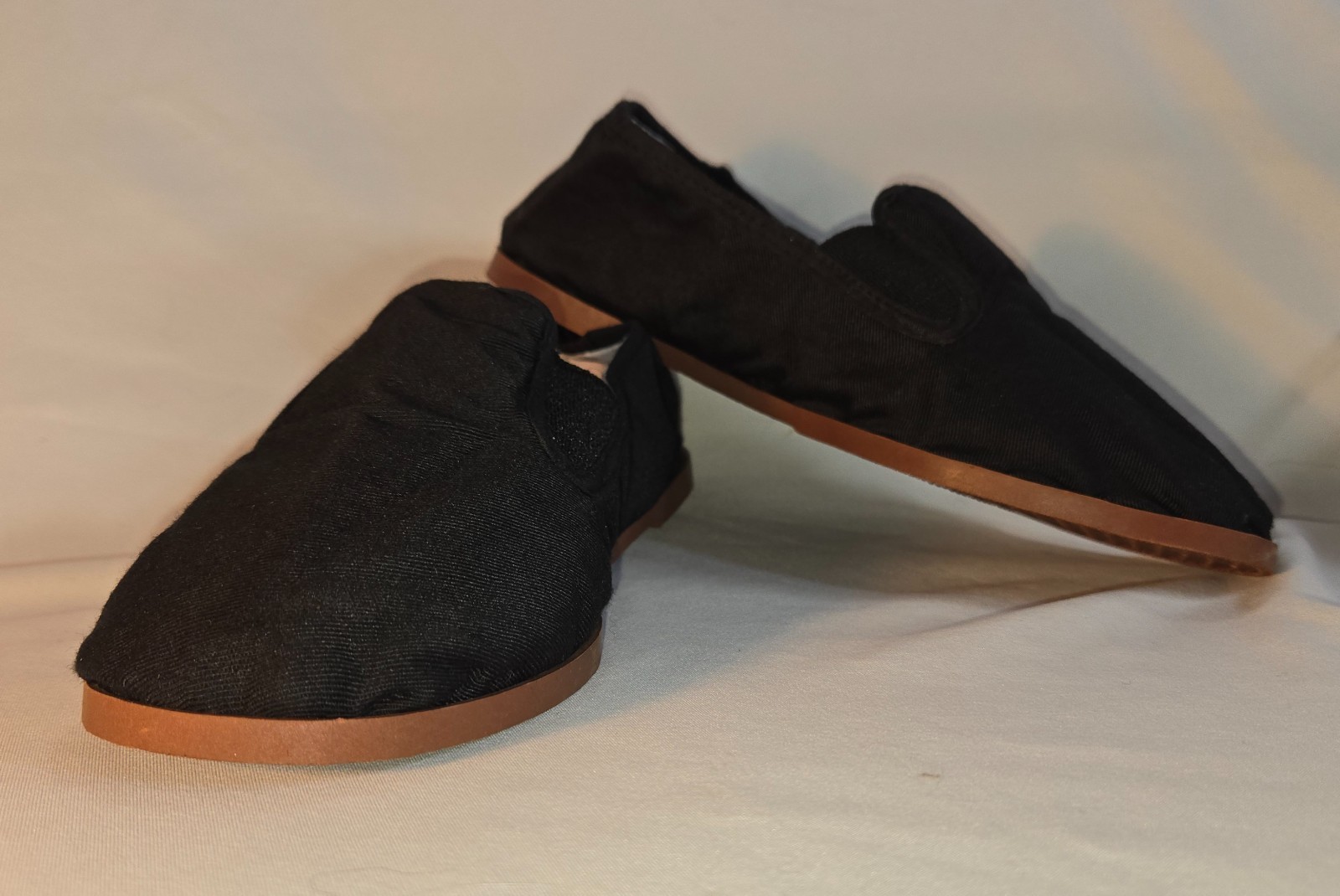 Kung Fu Shoes Lot of 5 Black Slip-On Men's Size 5/Women's Size 6 Rubber Sole