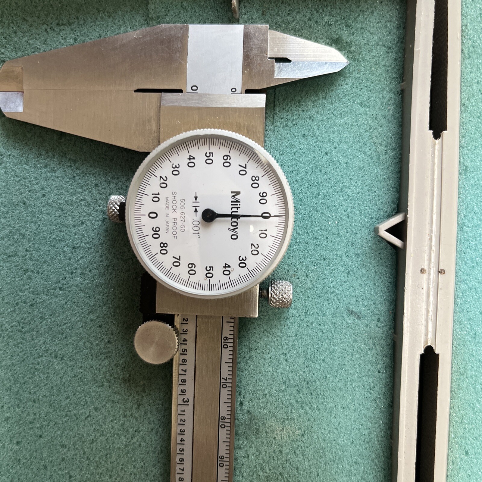 Mitutoyo M.N.84 8 inch offset dial caliper