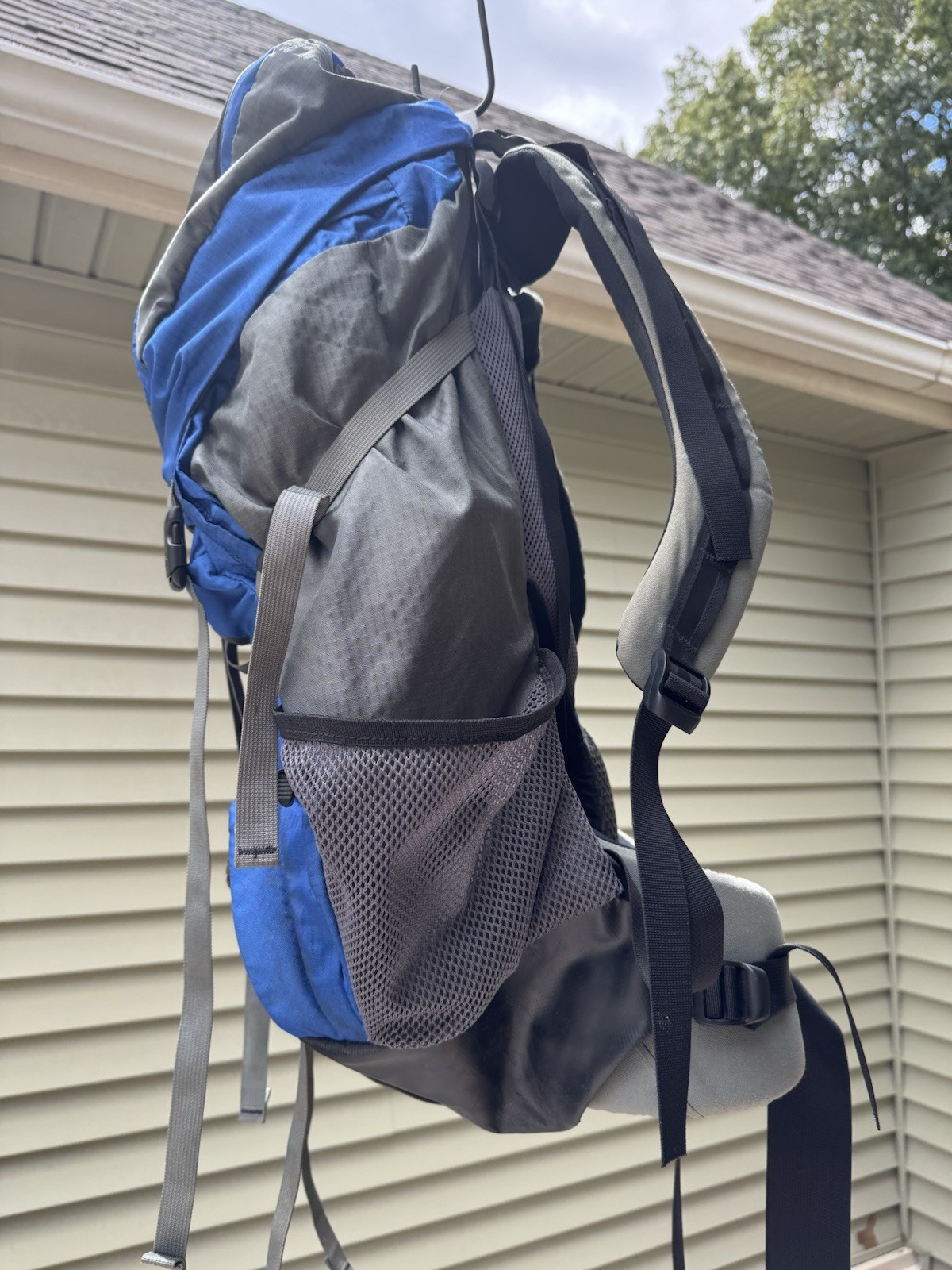 Gregory Acadia Medium Internal Frame Backpack 55-62 Liters Pre-Owned Barely Used