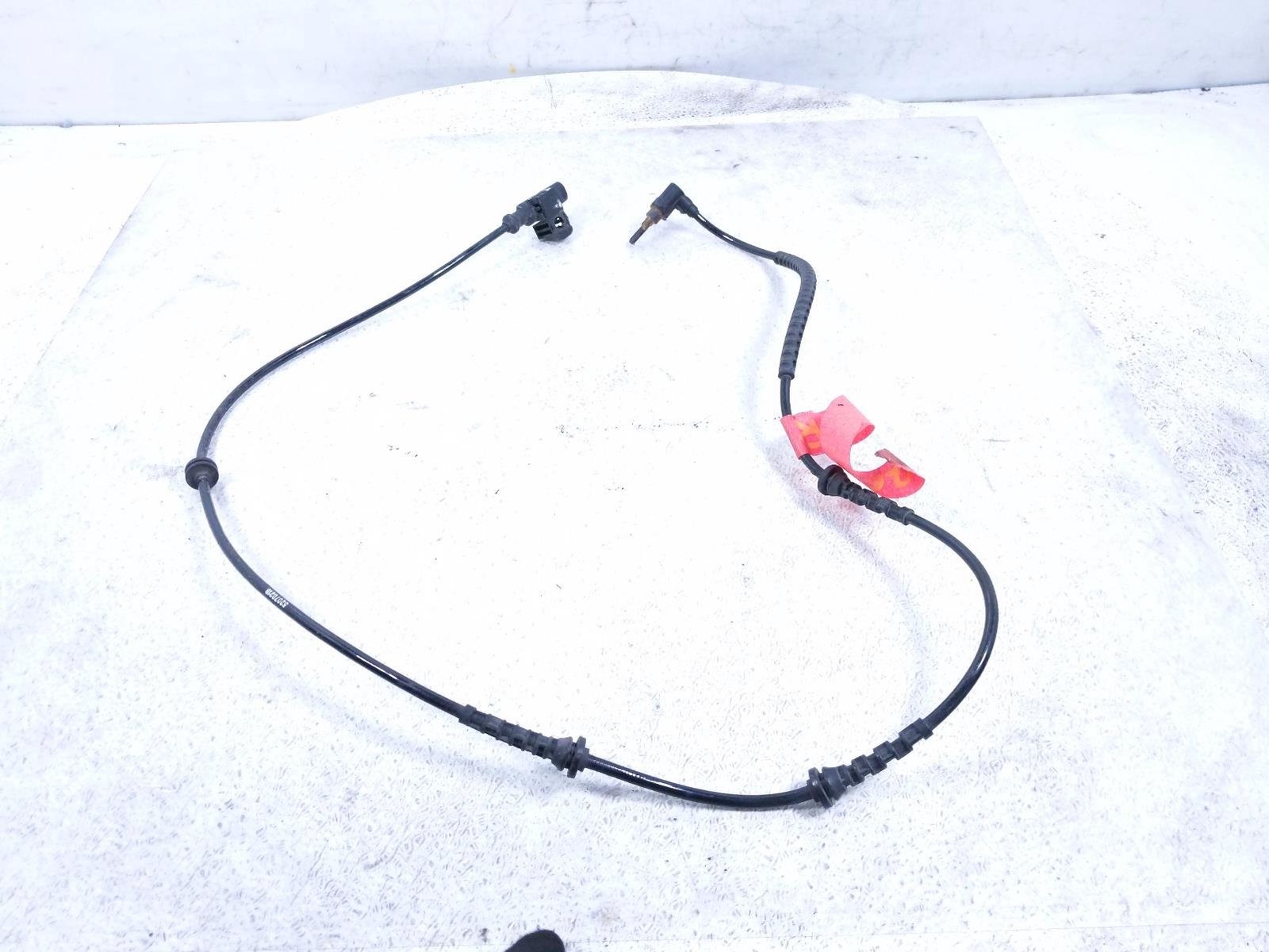 2015-2023 Jeep Renegade Rear Passenger Abs Wheel Speed Sensor 68372700A