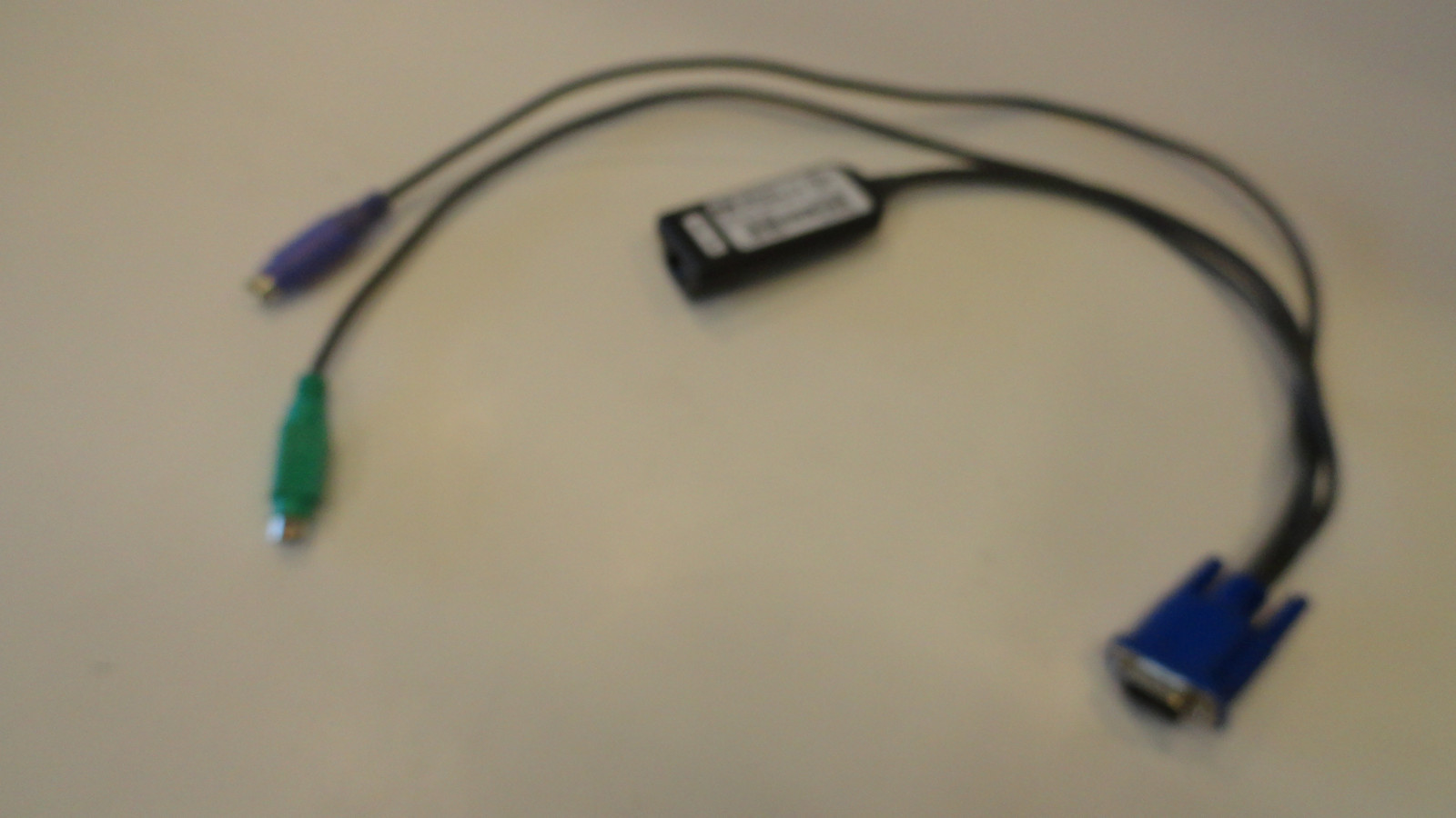 ZZ7:  HP PS/2 KVM IP CAT5 Interface Adapter Cable 286597-001 520-290-002
