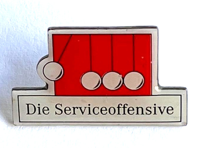Mercedes Benz The Service Offensive Pin (H6)