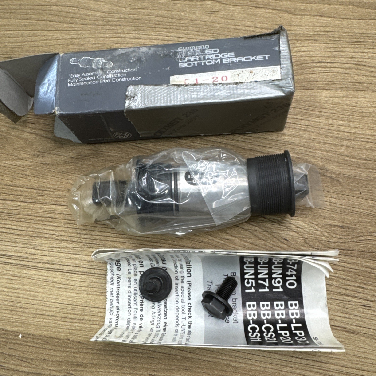 Shimano BB-UN50 Bottom Bracket Sealed Cartridge NOS Vintage MTB Road