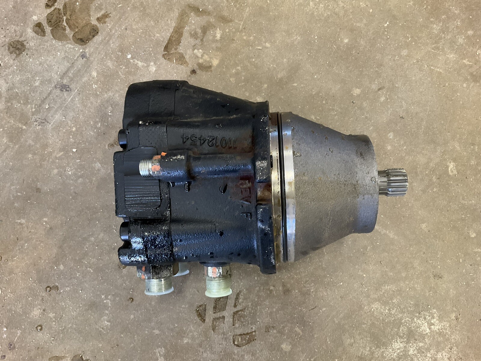 Genie 88884GT Hydraulic Piston Drive Motor, 30CC