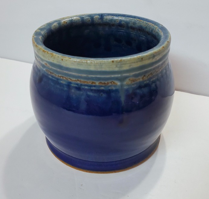 Round ART POTTERY VASE POT Blue Flat Fat Bottom Planter Planter ~ Signed 2013