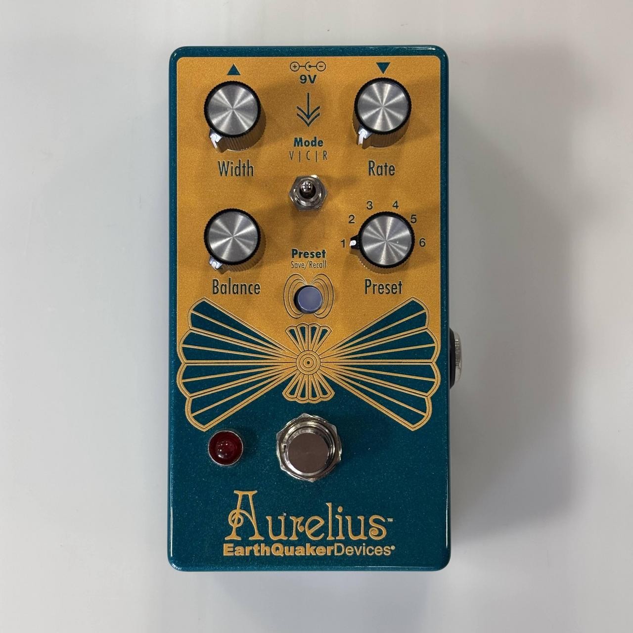 Earthquaker Devices Aurelius Compact Effector Tri-Voice Chorus