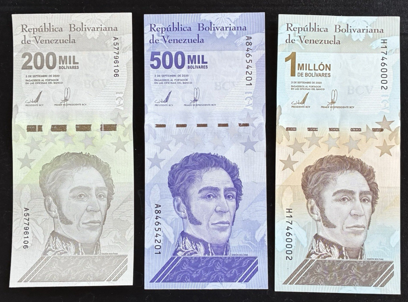 3 Venezuela banknotes- 200Mil-500Mil & 1 Million Bolivares-UNC Foreign Currency