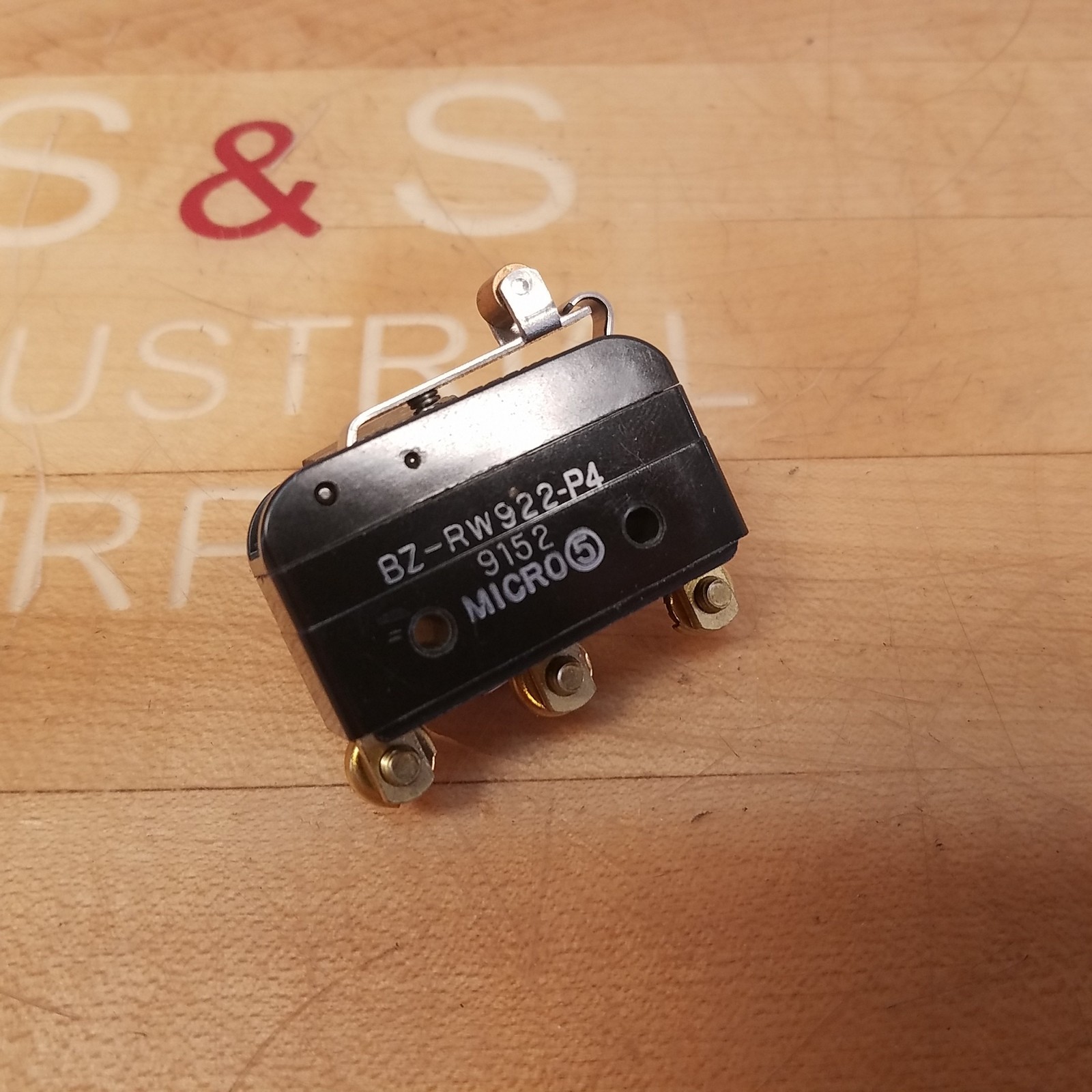 Honeywell Microswitch BZ-RW922-P4 Limit Switch - NEW