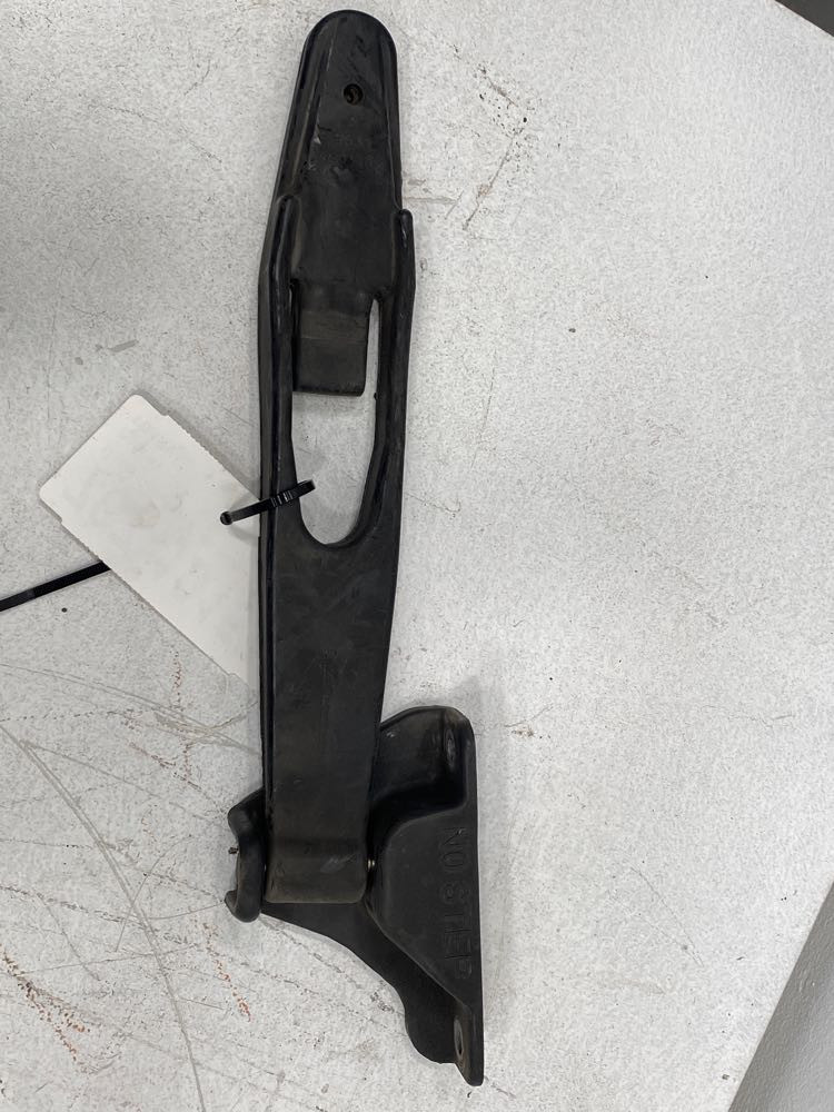 Hood Latch A1715553001 for Freightliner Columbia (767-10157)