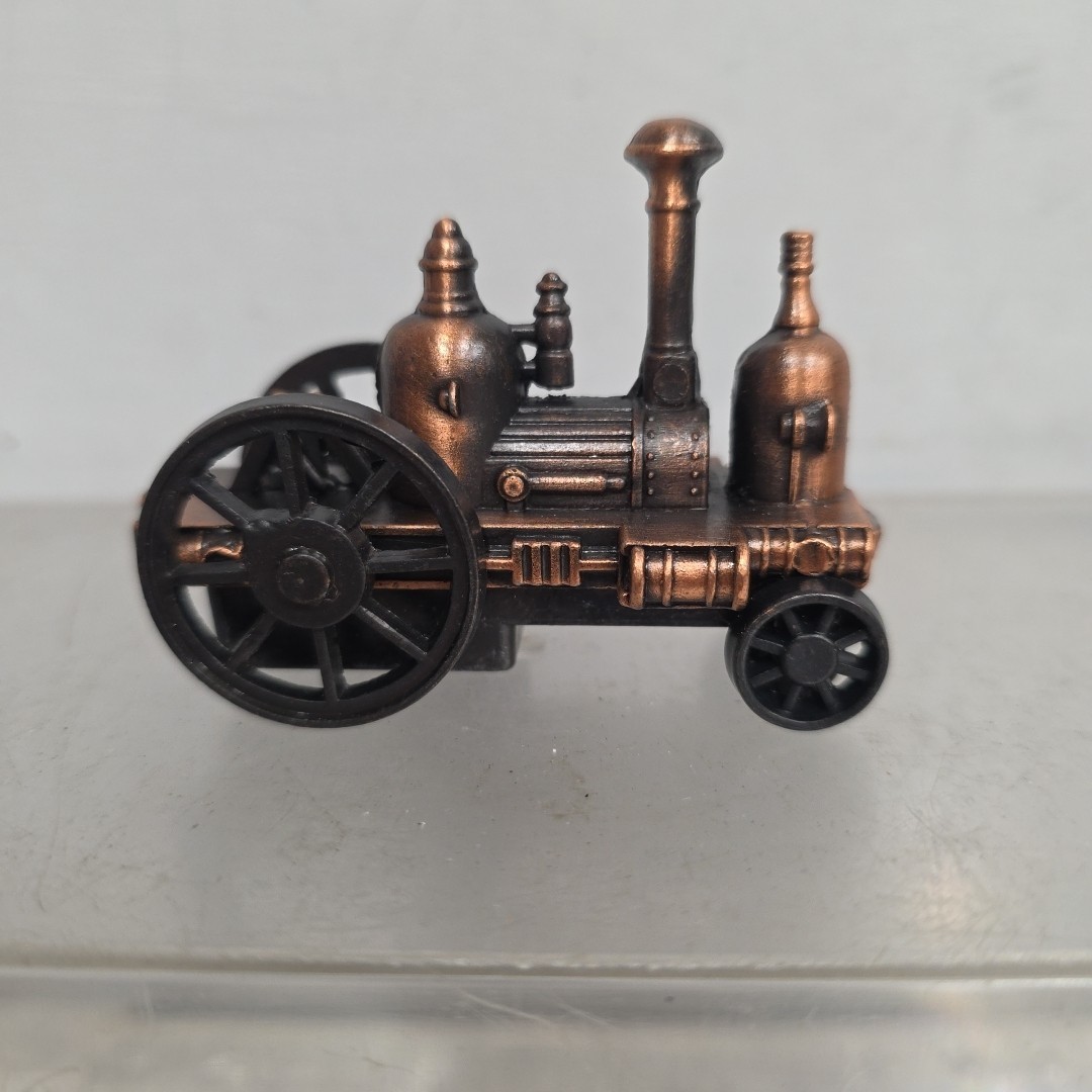 Die cast Pencil Sharpeners Steam Engine Tractor Collectable