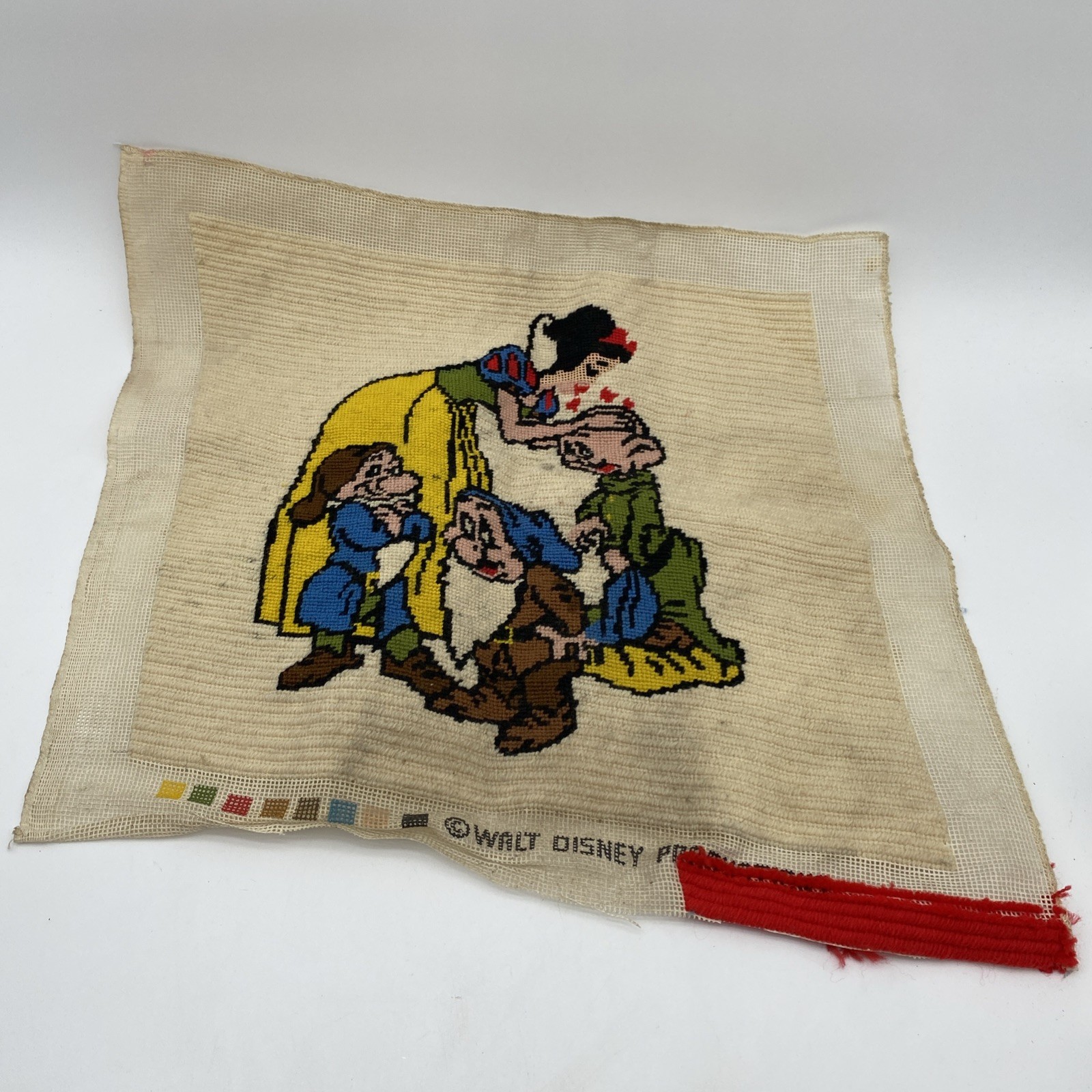 VTG Disney Snow White & The Seven Dwarfs Needlepoint Unfinished Dopey Bashful
